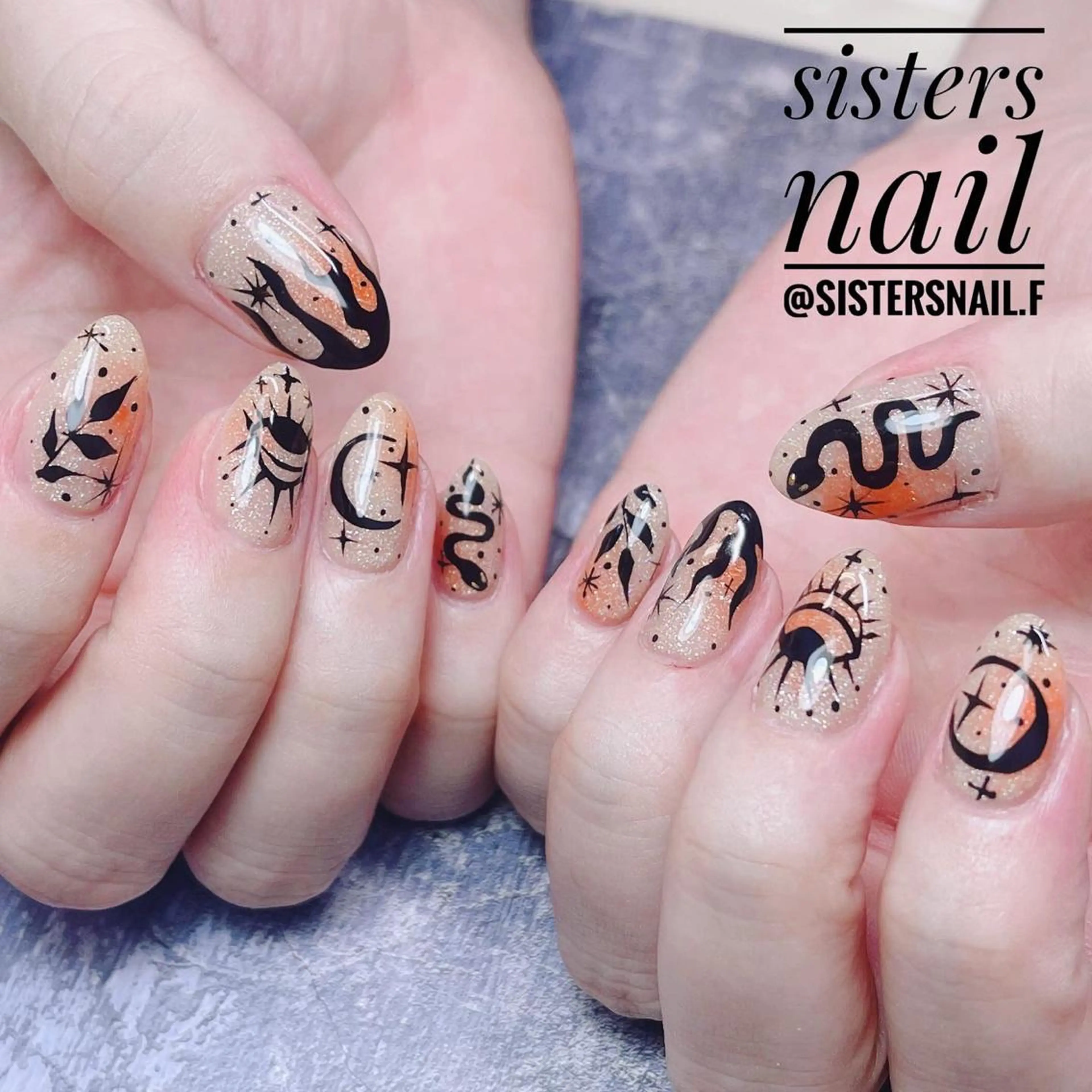 ネイル アートネイル ハロウィン オレンジ sisters nail.fのネイルデザイン