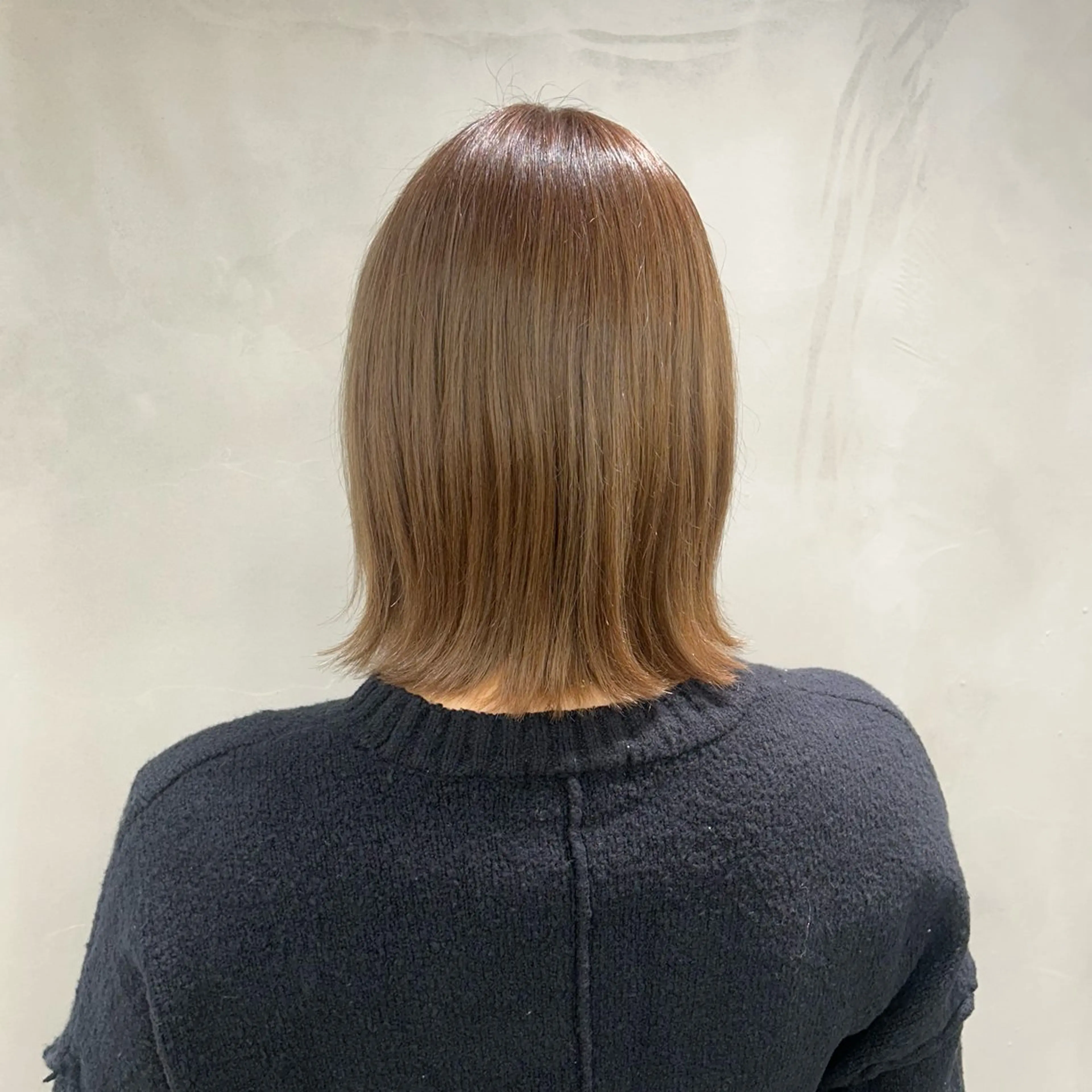 ショート カラー ベージュカラー オレンジ カット ヘアカラー トリートメント [透明感カラ ー🥣💕]高木愛理のヘアスタイル