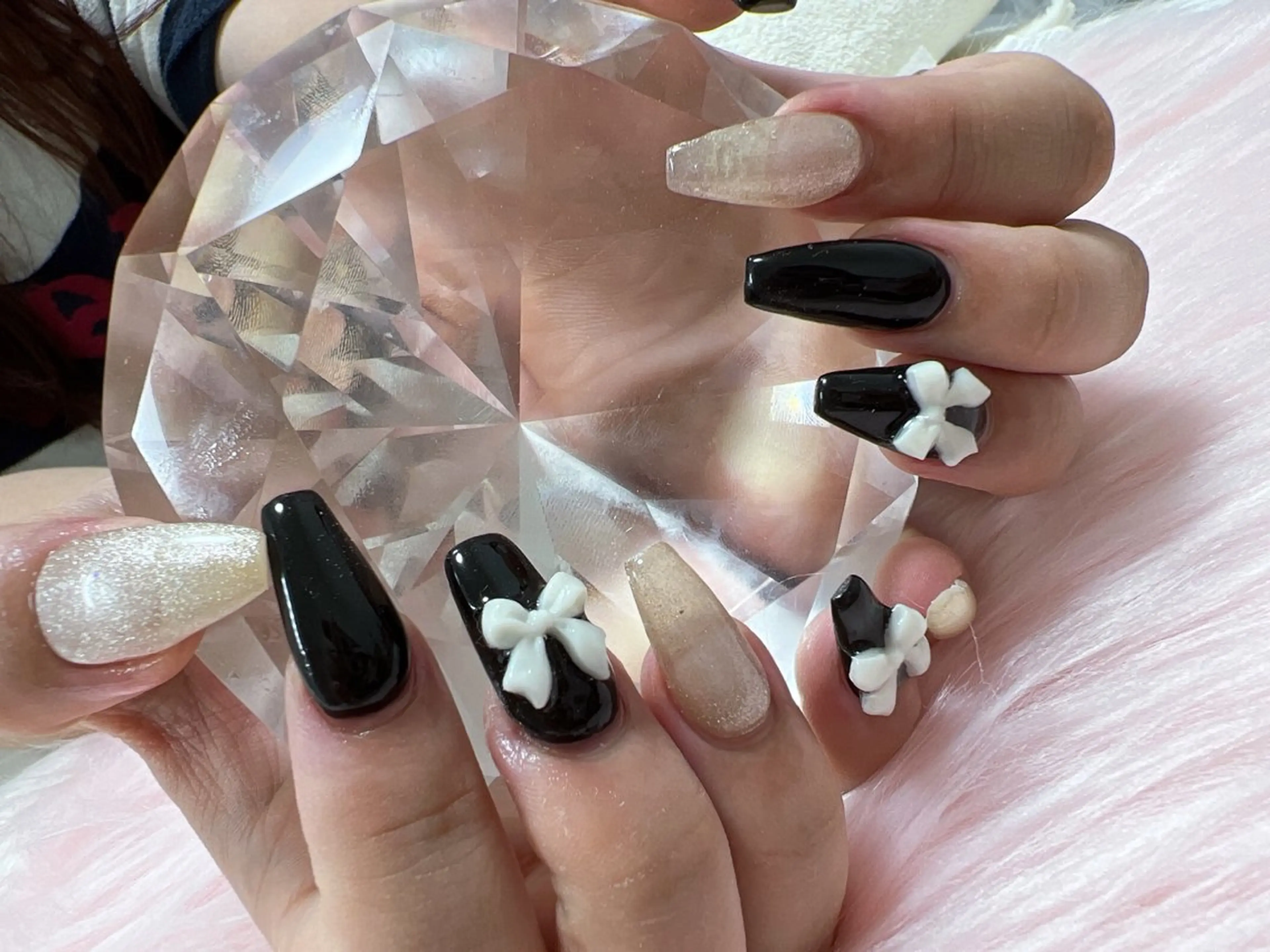 ネイル マグネットネイル リボン coco nailのネイルデザイン