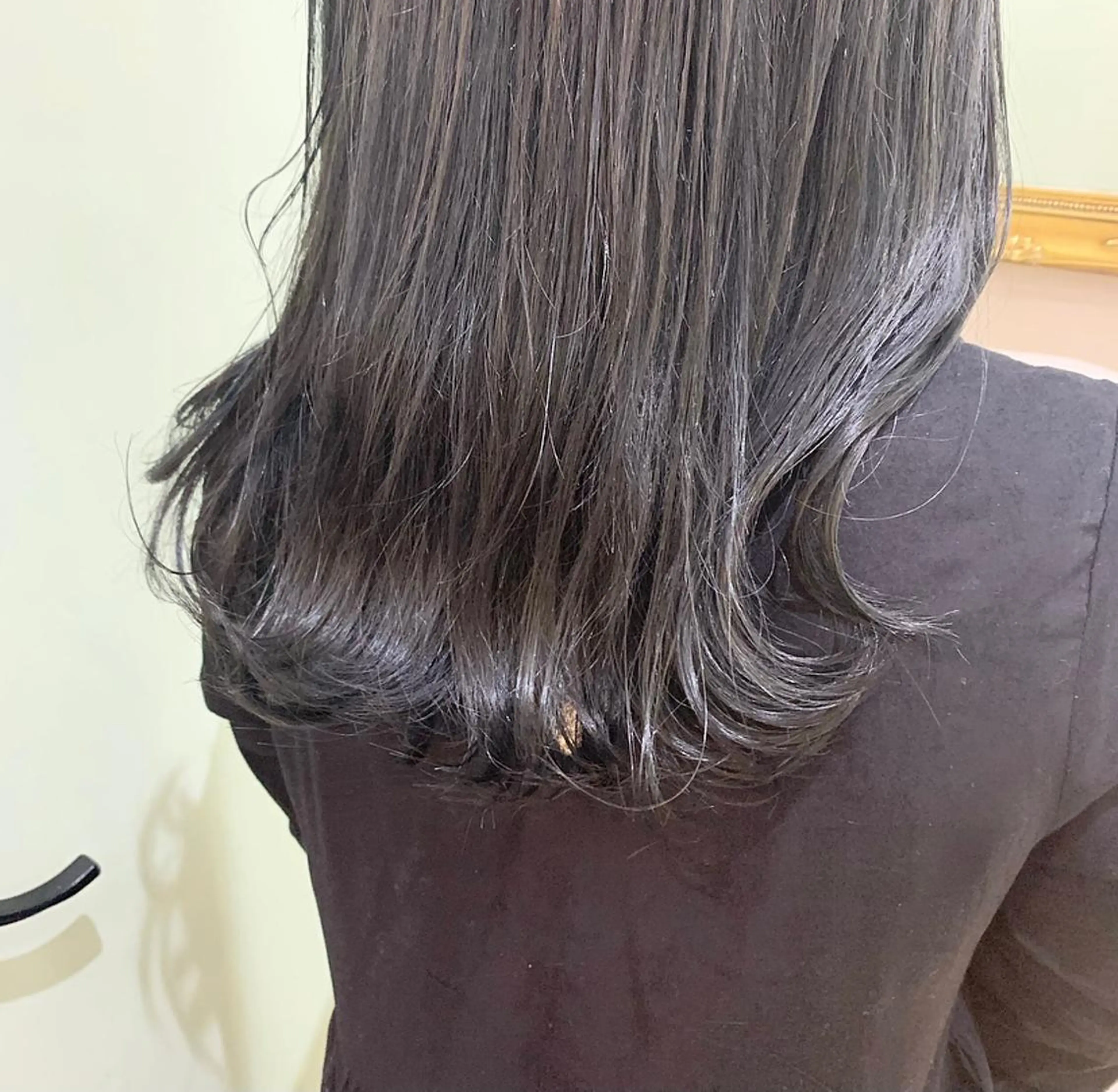 ミディアム カット ヘアカラー トリートメント 小顔カット/韓国 カラー🌙shikiのヘアスタイル