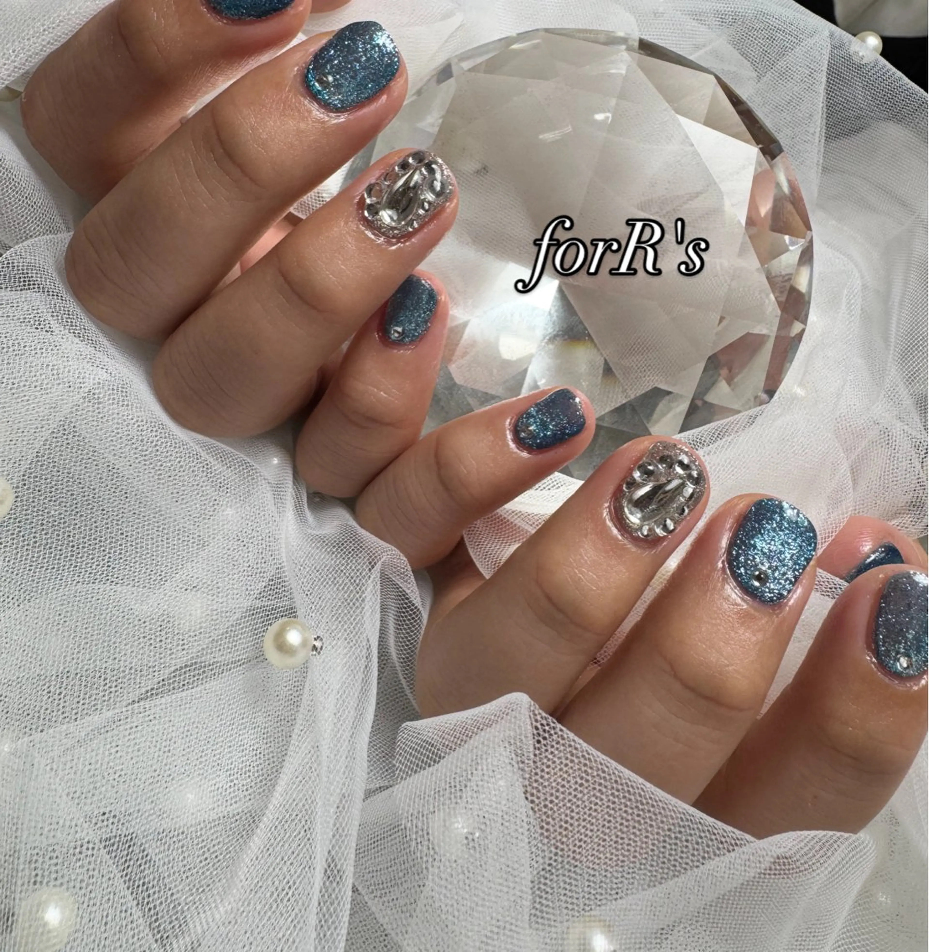 ショート forR's AIKAのネイルデザイン