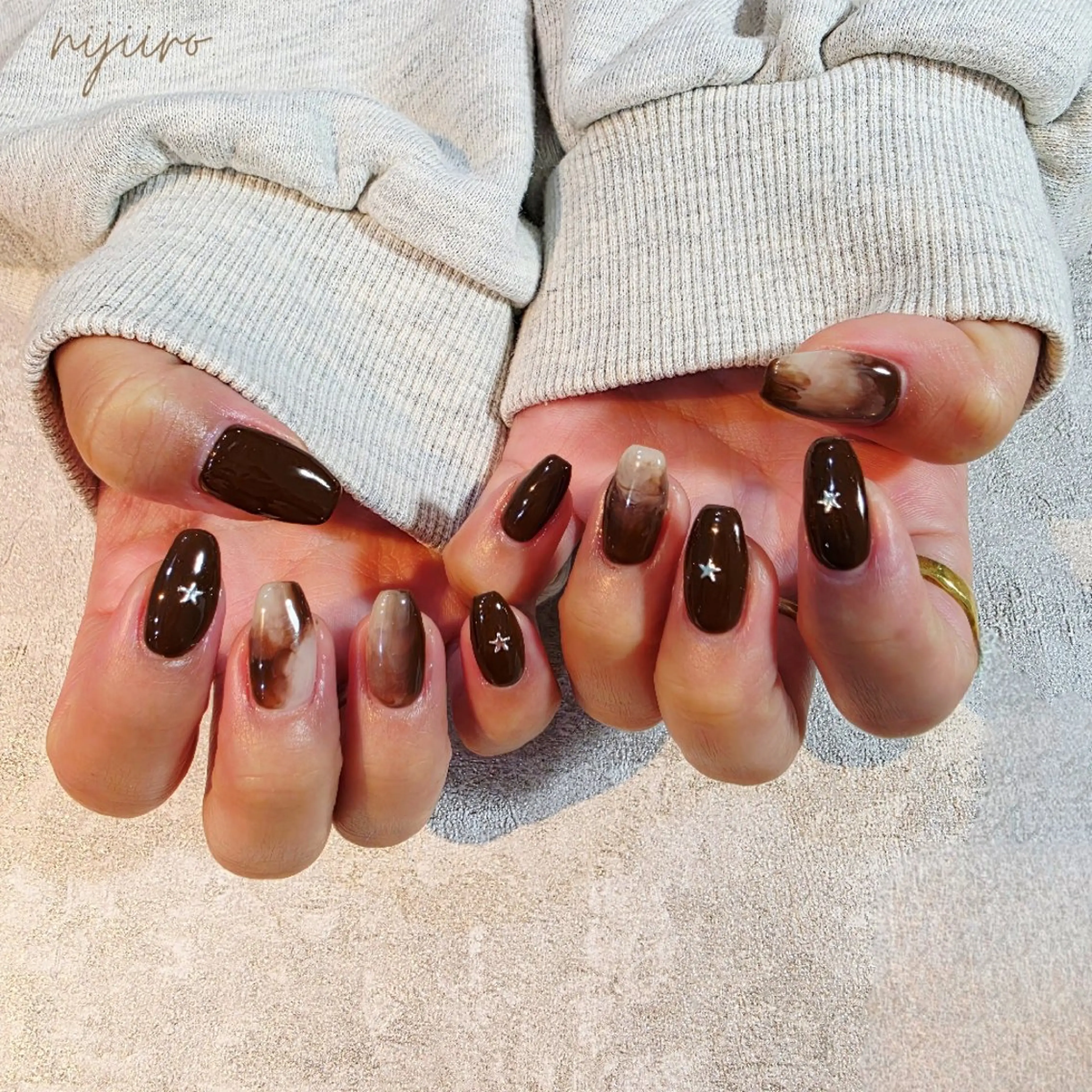 ネイル ハンドネイル nailatelier nijiiro.所属・nijiiro🌈 サトウのネイルデザイン