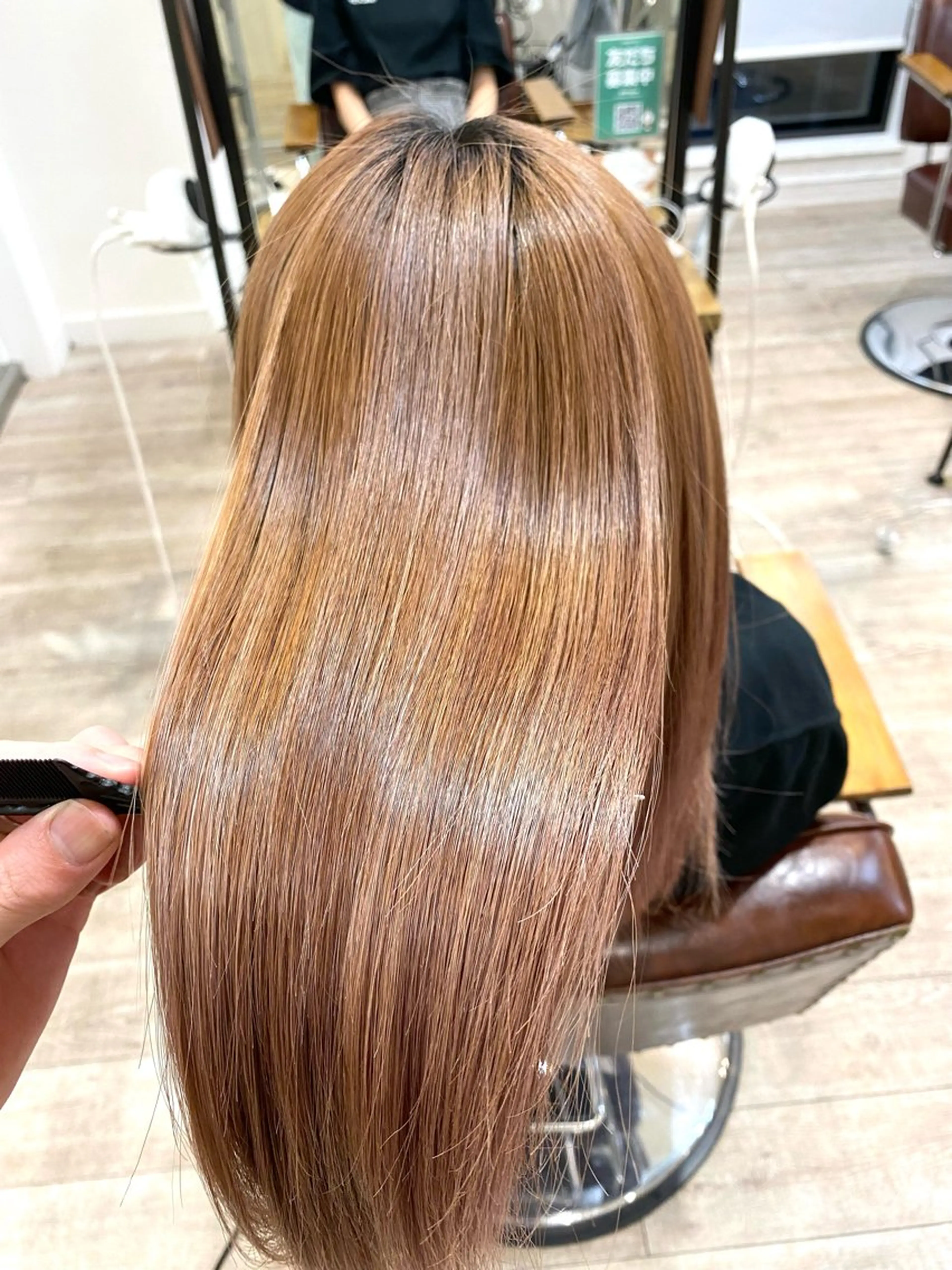 セミロング 髪質改善 縮毛矯正 カット 縮毛矯正 トリートメント 🌟ショート/シ ョートボブ/岡田🌟のヘアスタイル