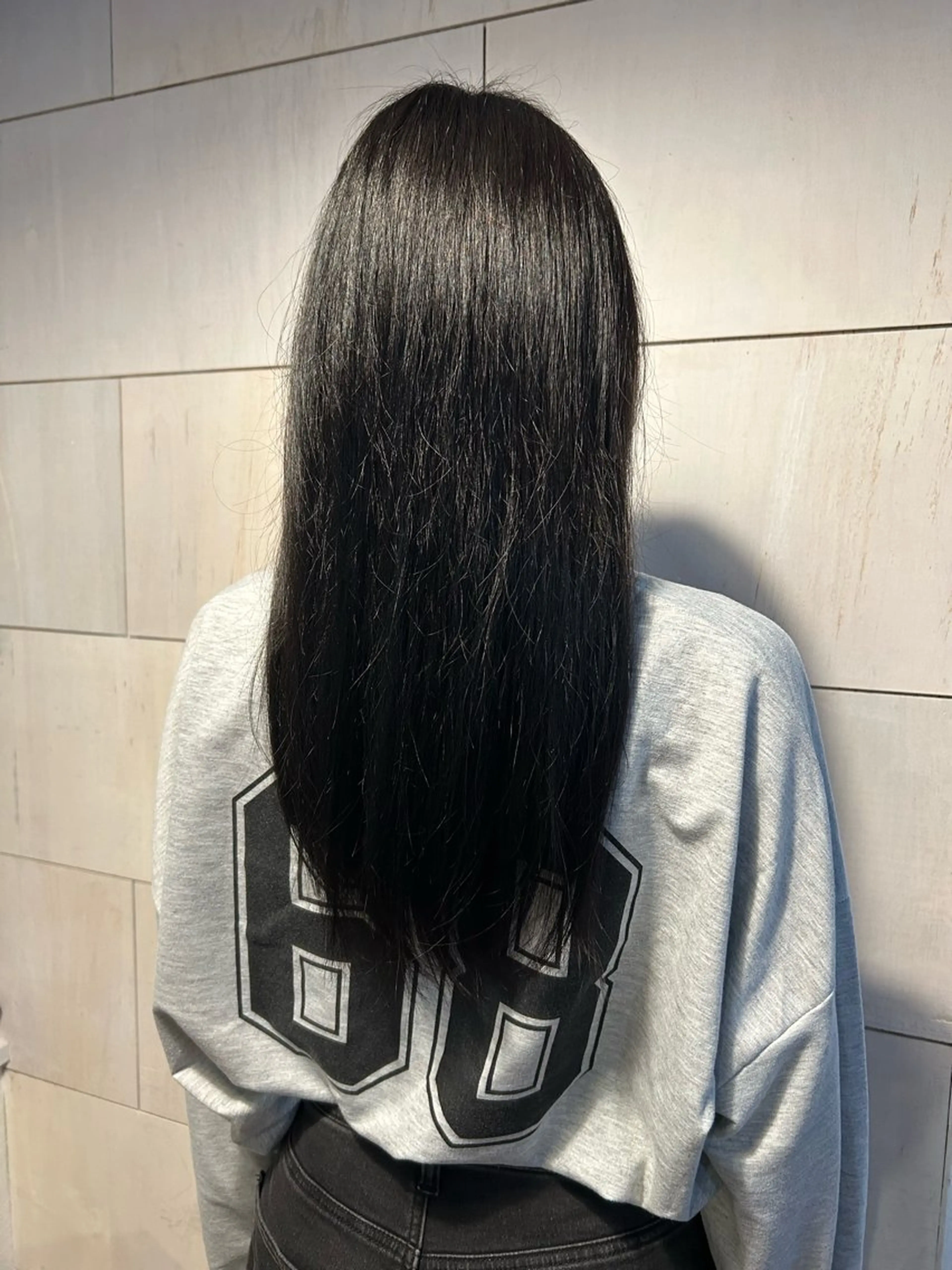 ロング カラー 黒髪 ロング アトレ藤沢店所属・【アトレ藤沢】矢野 素子のヘアスタイル