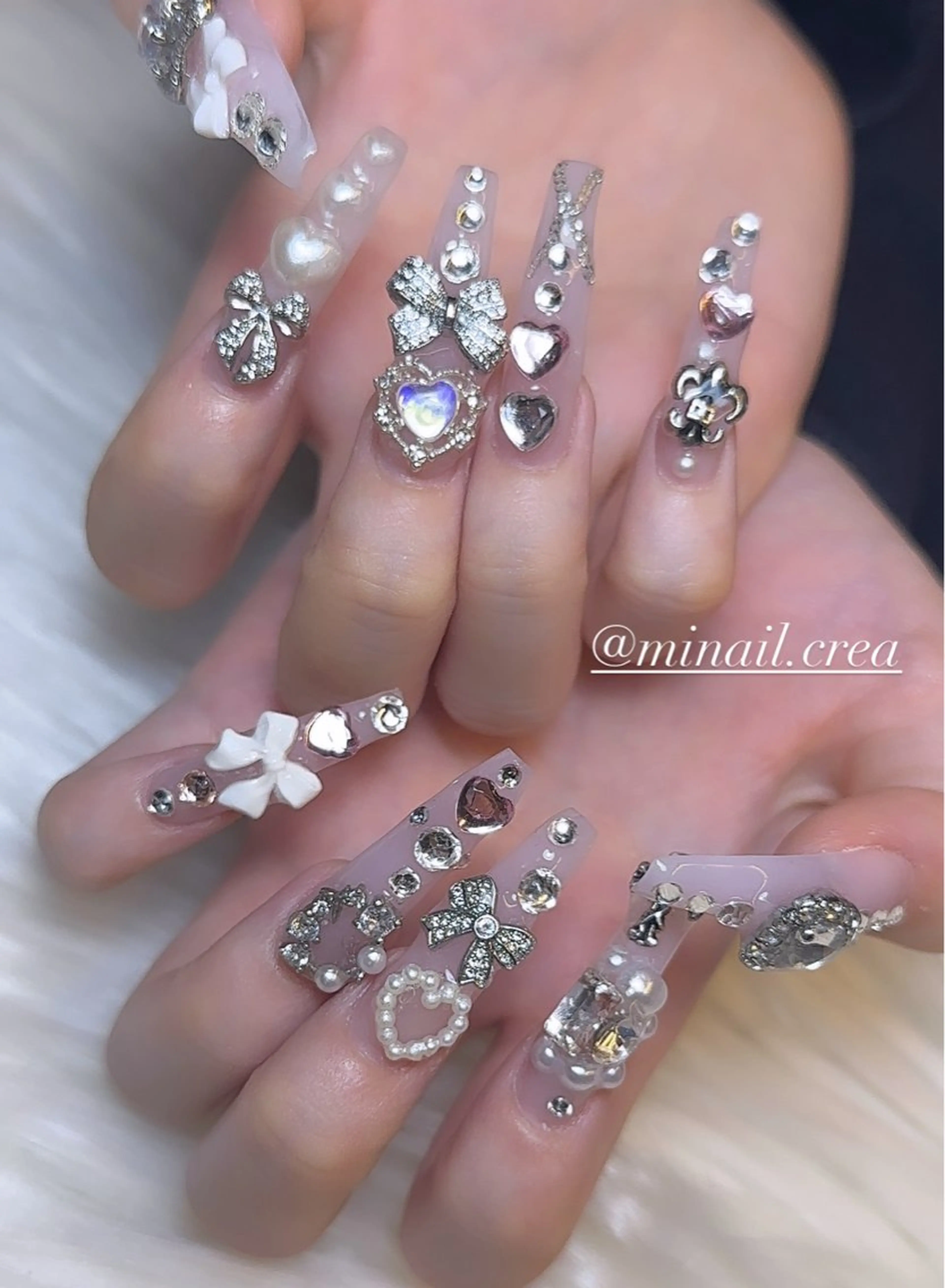 ネイル キラキラネイル ロングネイル スカルプネイル ハンドネイル CRéA　-private nailsalon-所属・CReA nailのネイルデザイン