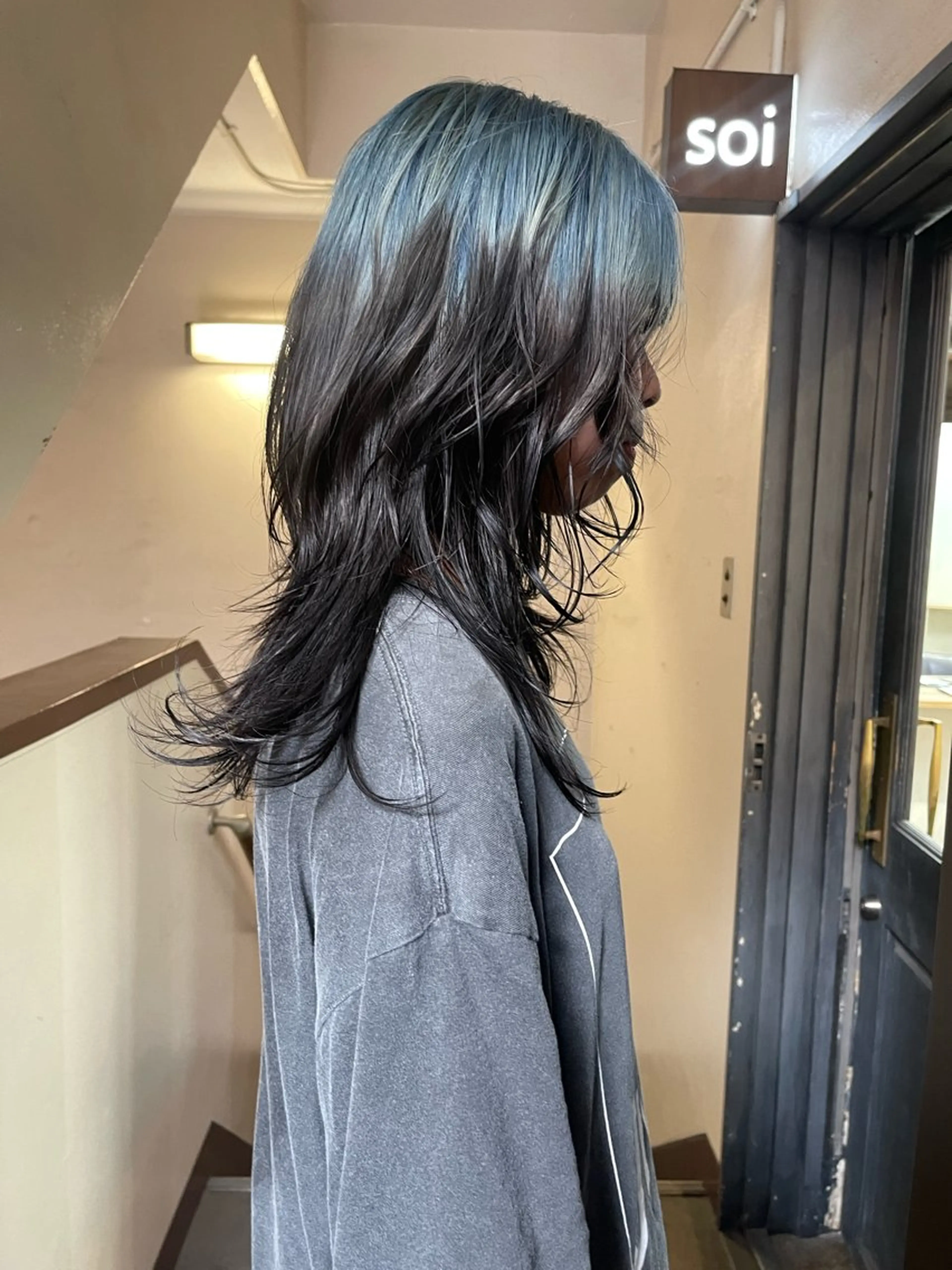 ロング カラー ロング ウルフカット 安部佑哉/ハイトーン /レイヤー/グランジのヘアスタイル