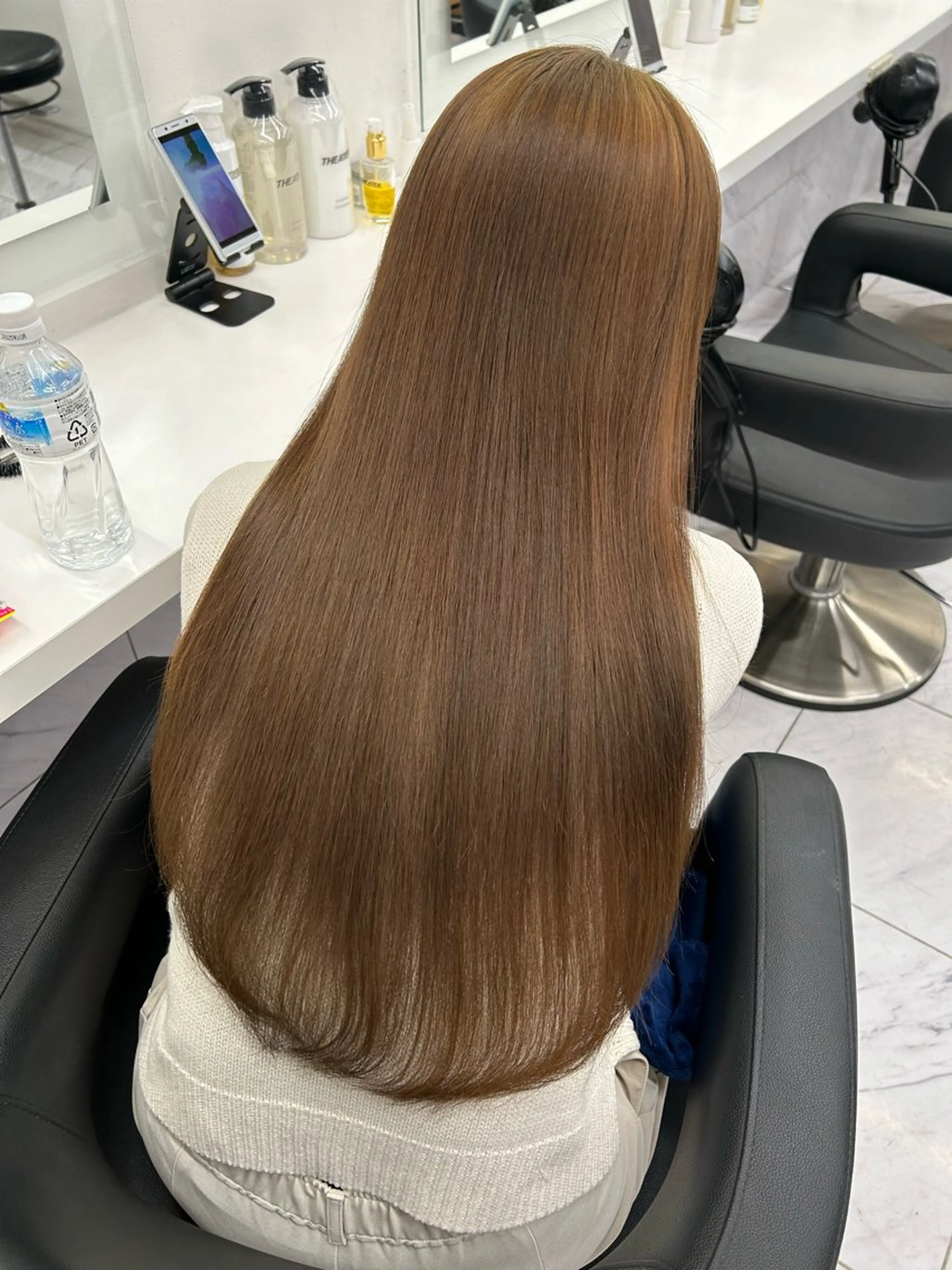 カラー 透明感ベージュ🤎 ナチュラルレイヤーのヘアスタイル