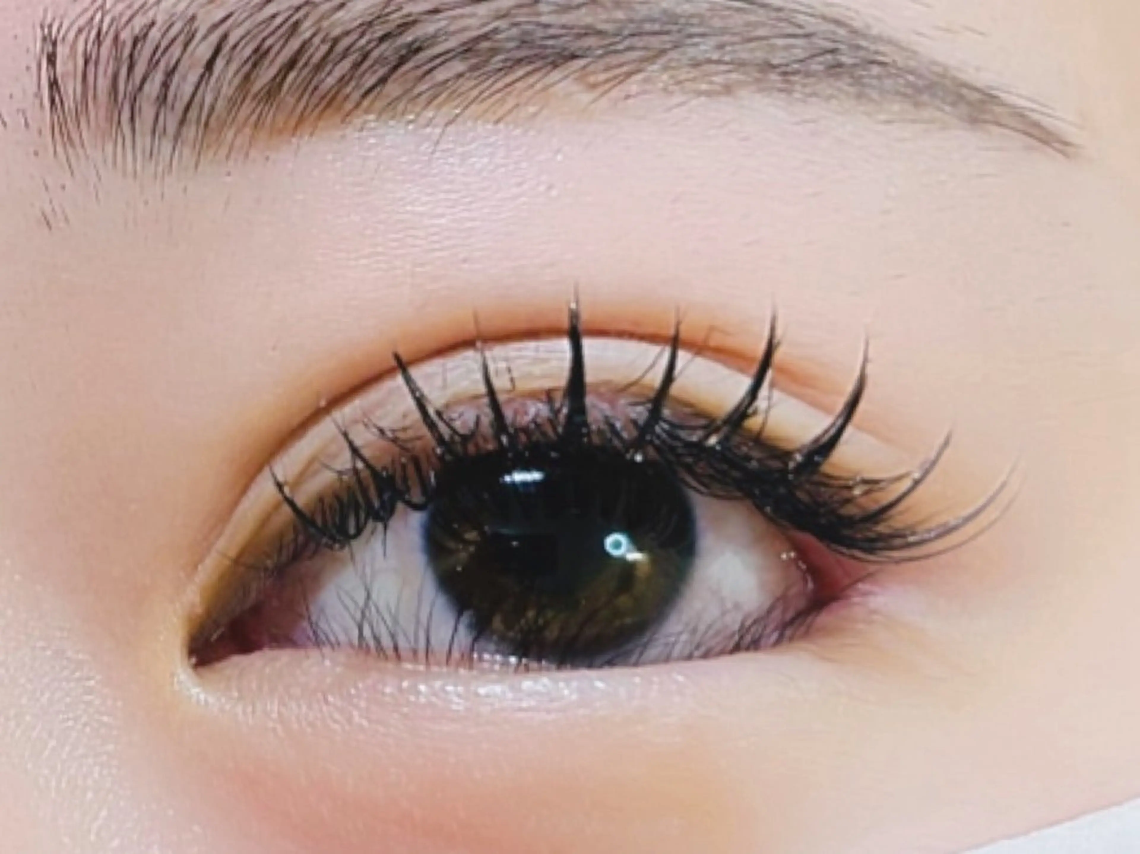 マツエク・マツパ 付け放題 バインドロック 束感まつ毛 フラットラッシュ パリジェンヌラッシュリフト マツエク リナ アメ村のマツエク・マツパデザイン