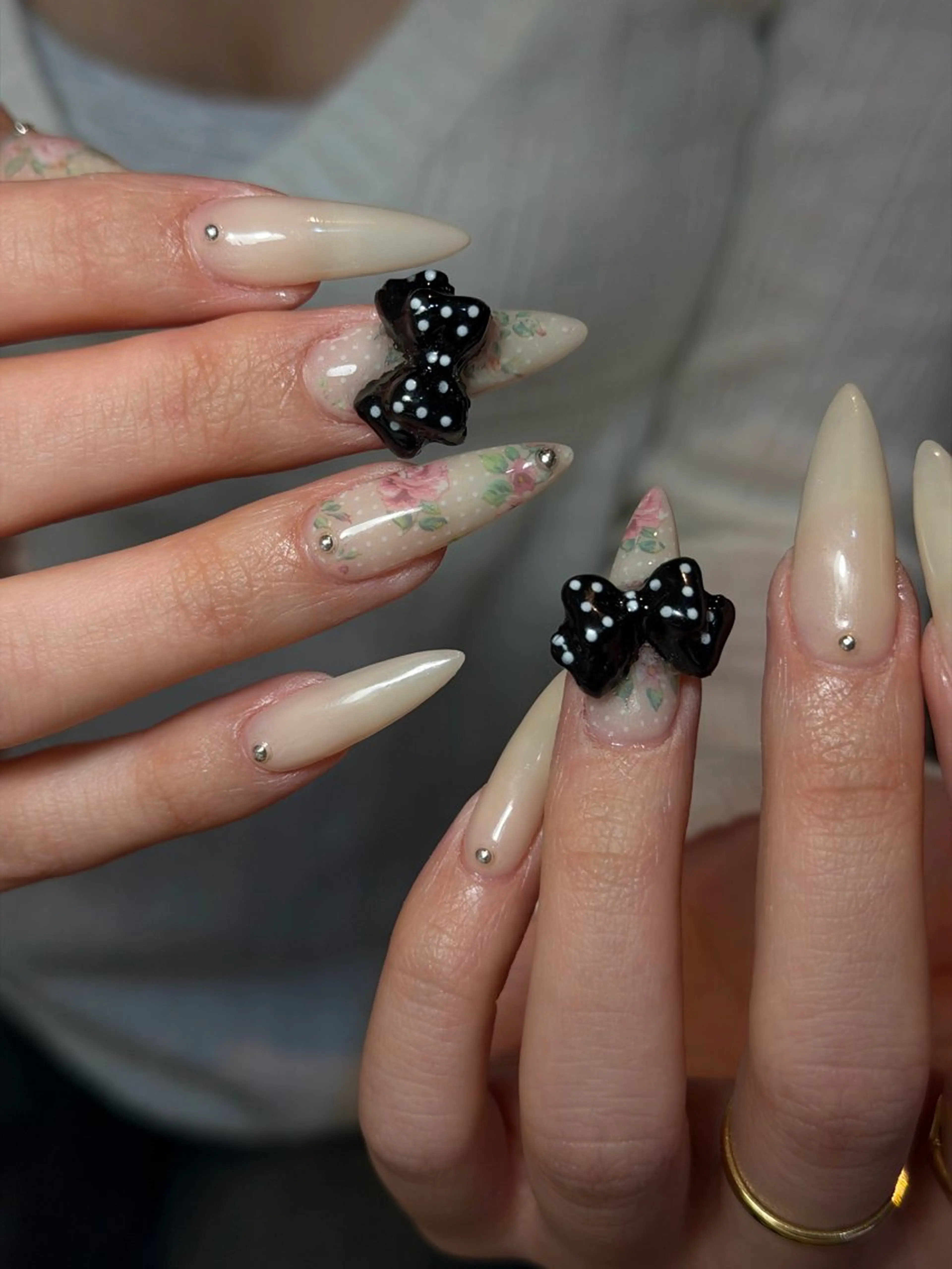 ネイル 韓国ネイル シンプルネイル ワンホンネイル ハンドネイル CoMo Nail Studio所属・CoMo Nailのネイルデザイン