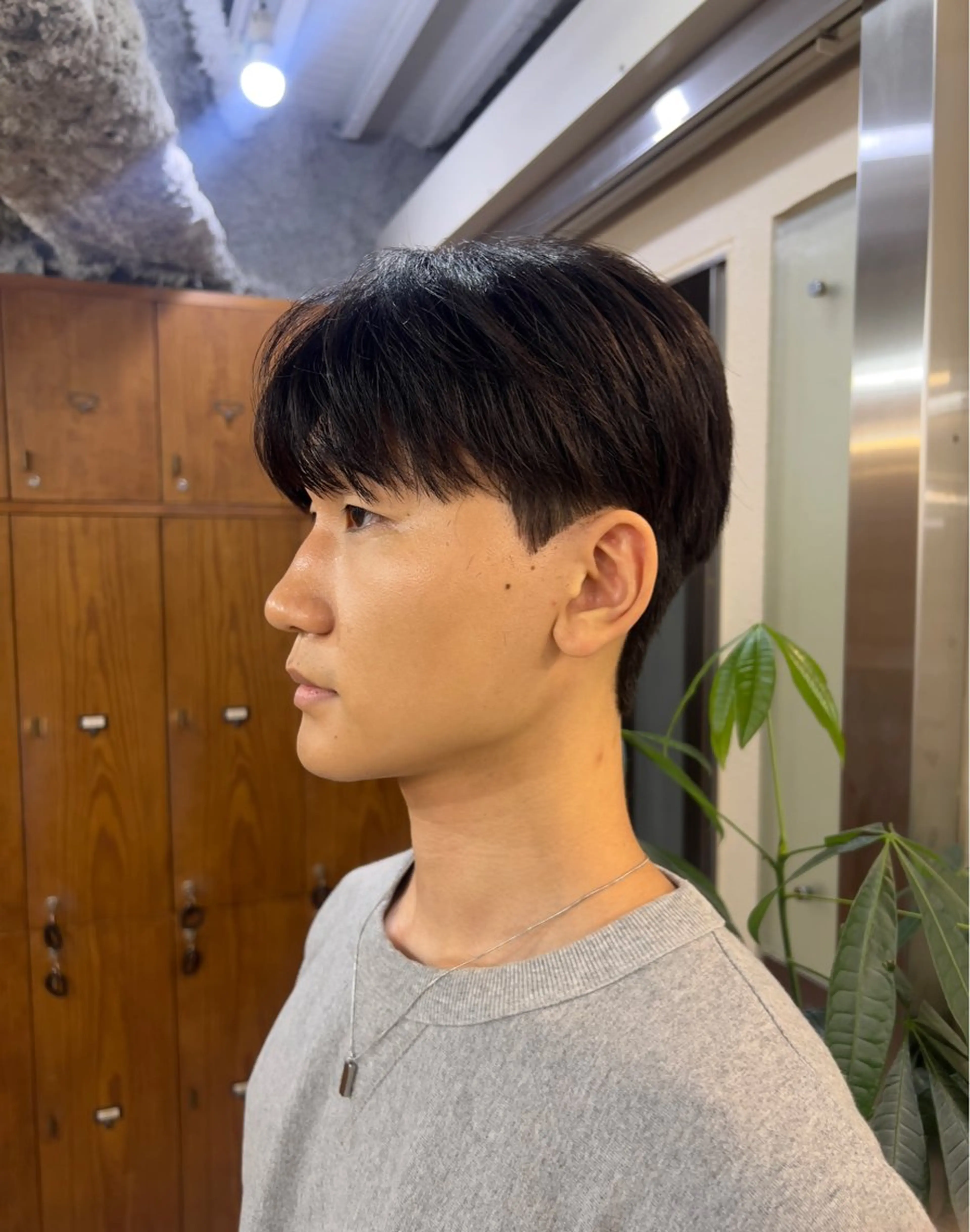 ショート パーマ メンズ カット パーマ メンズ職人/センター パート/富沢真斗のヘアスタイル