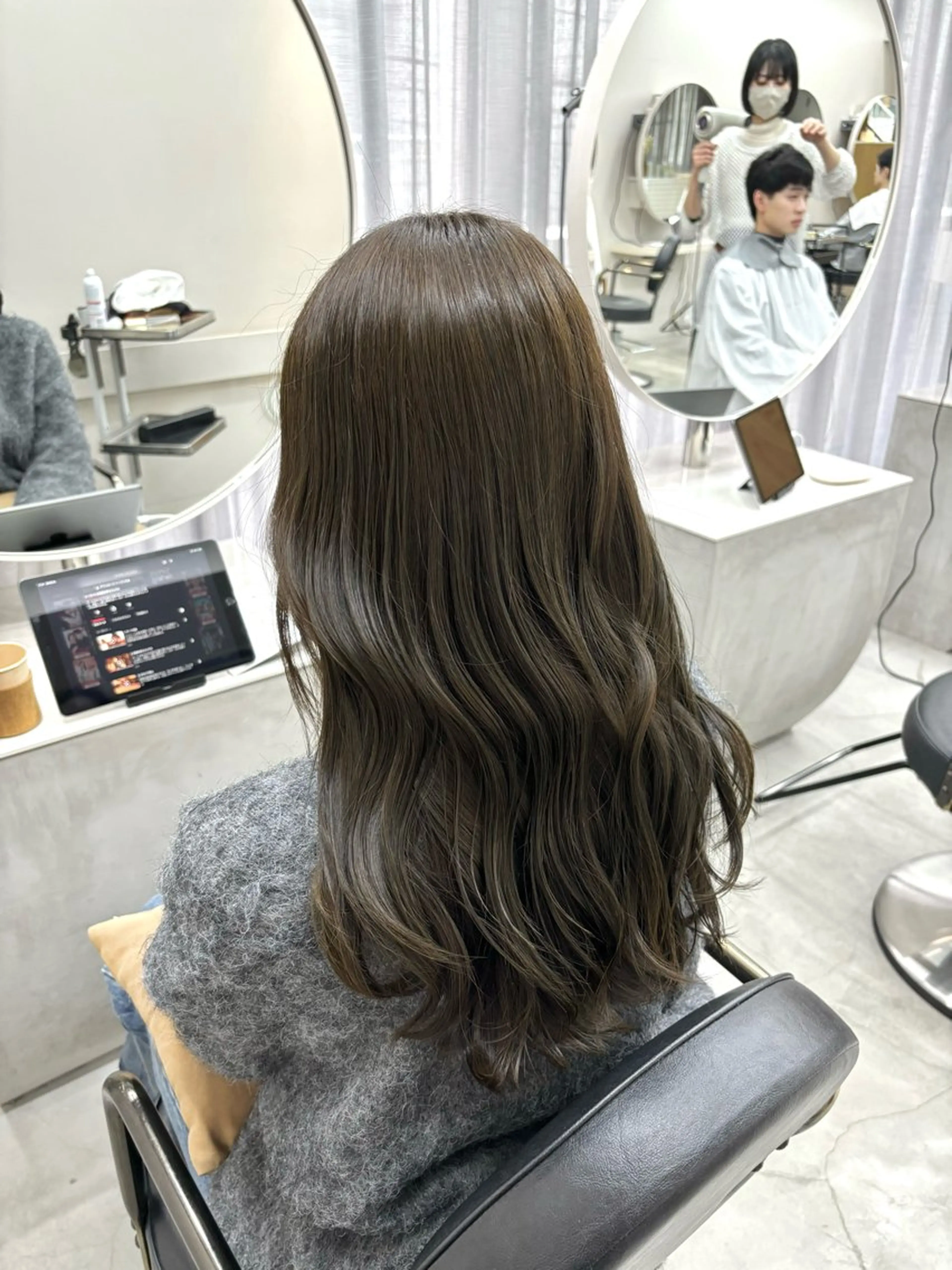 🫧minimo特別価格🫧髪質補修Premiumカラー+ケアTR🦋¥14,400→¥9,000の写真