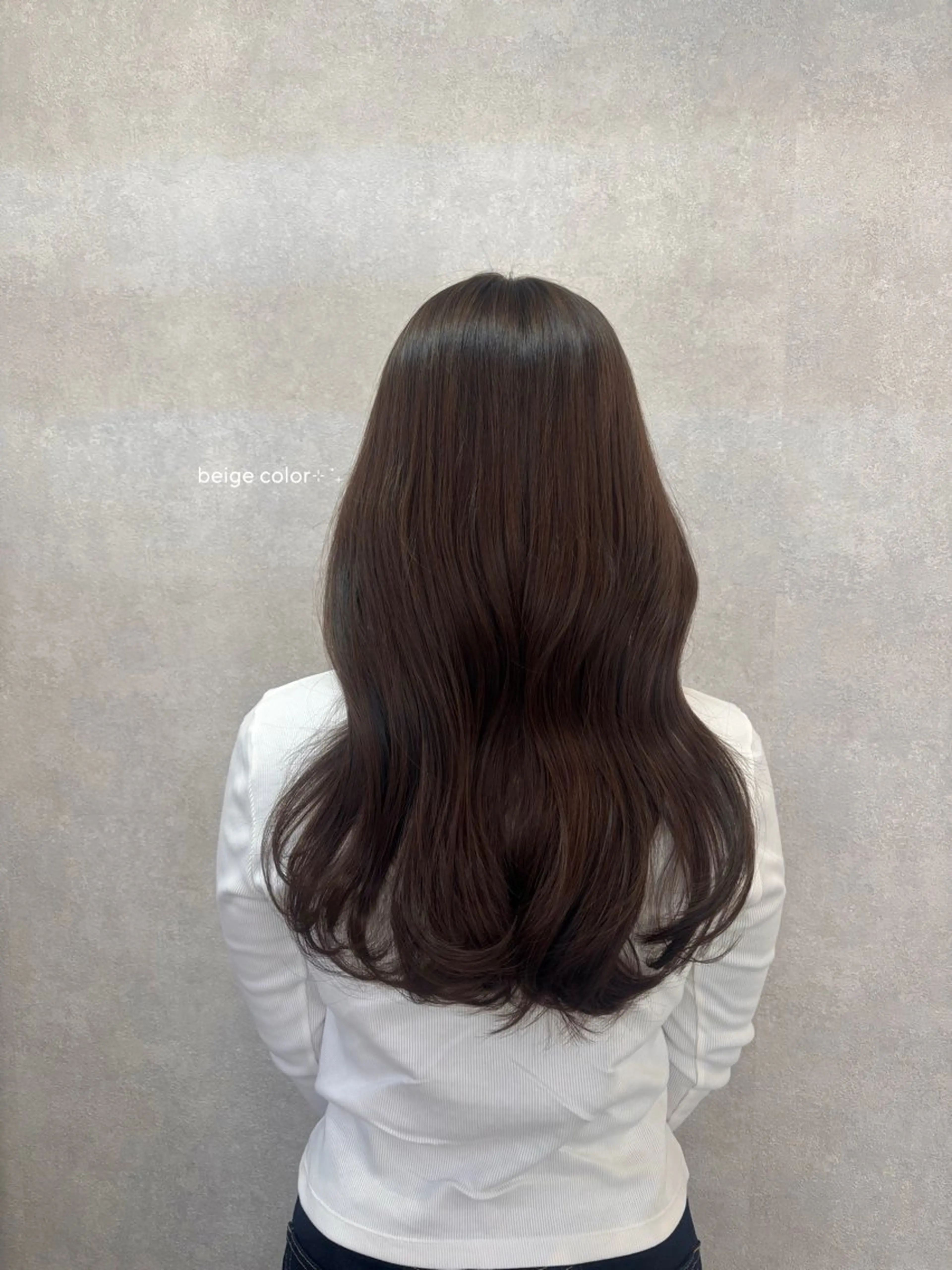 ロング ヘアカラー 🩶透明感カラー🩶 ミズキのヘアスタイル