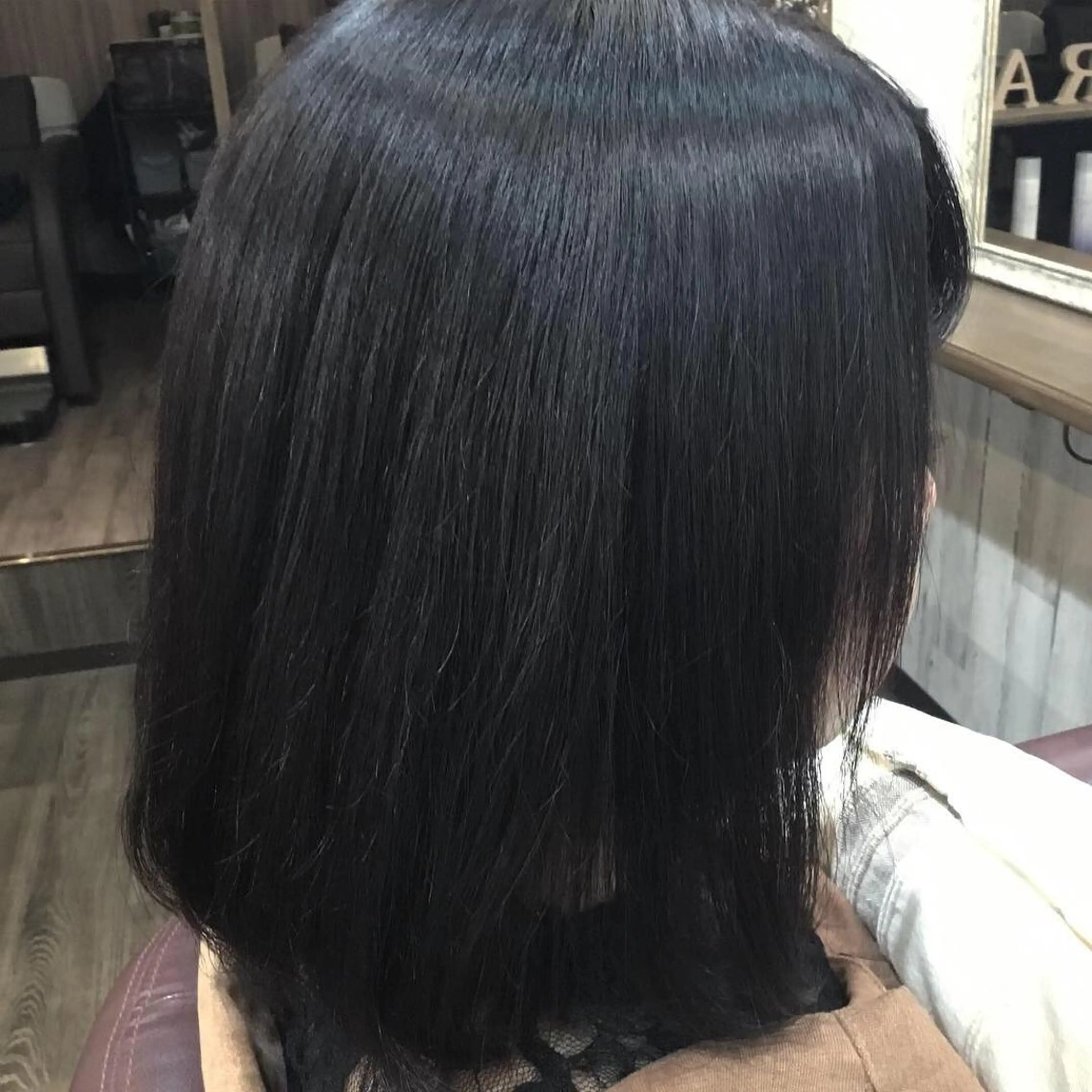 ミディアム カラー パーマ 金崎 新吾のヘアスタイル