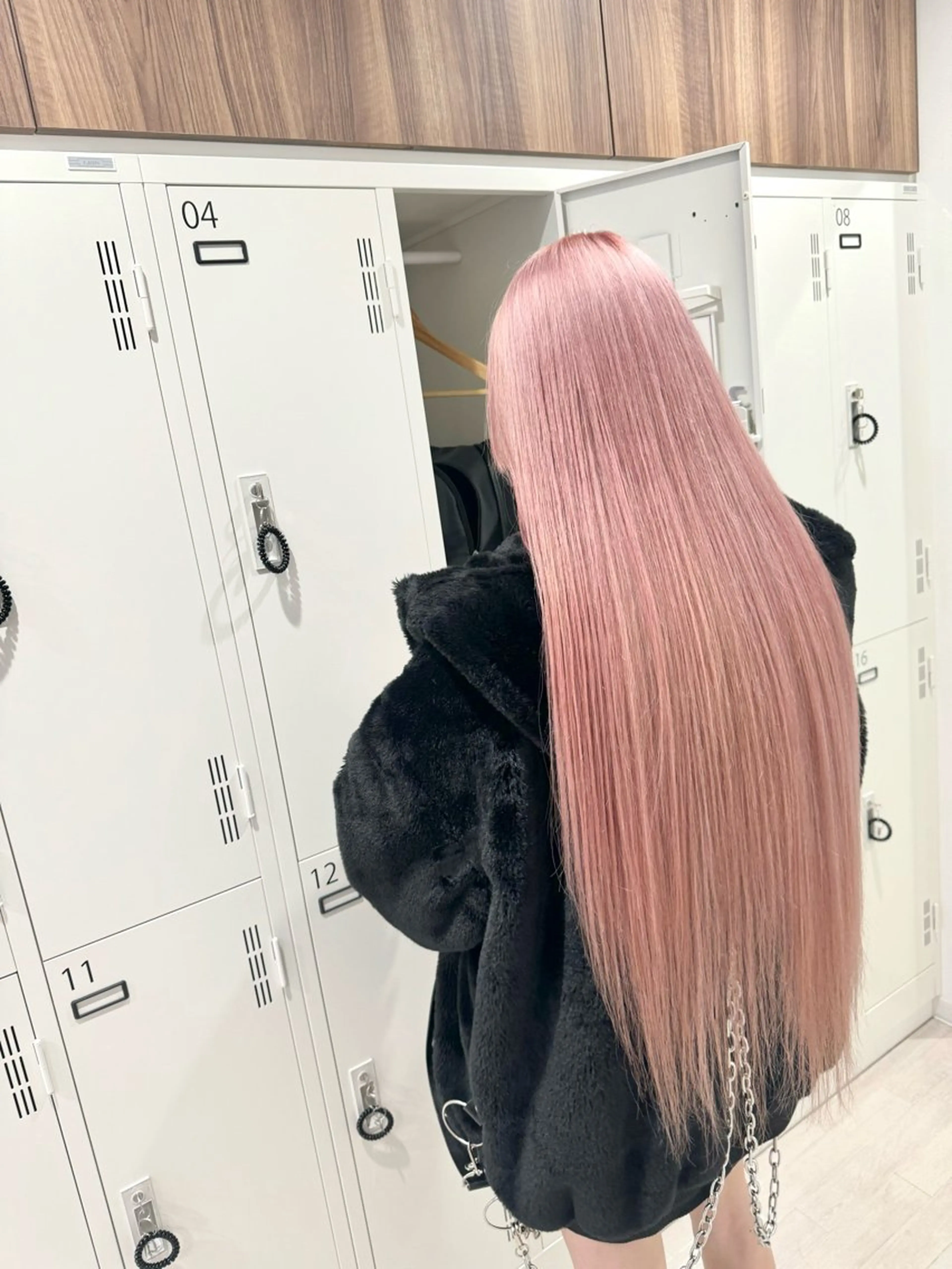 ロング カラー ヘアカラー Re:st所属・Miyavi/カラー ショートボブのヘアスタイル