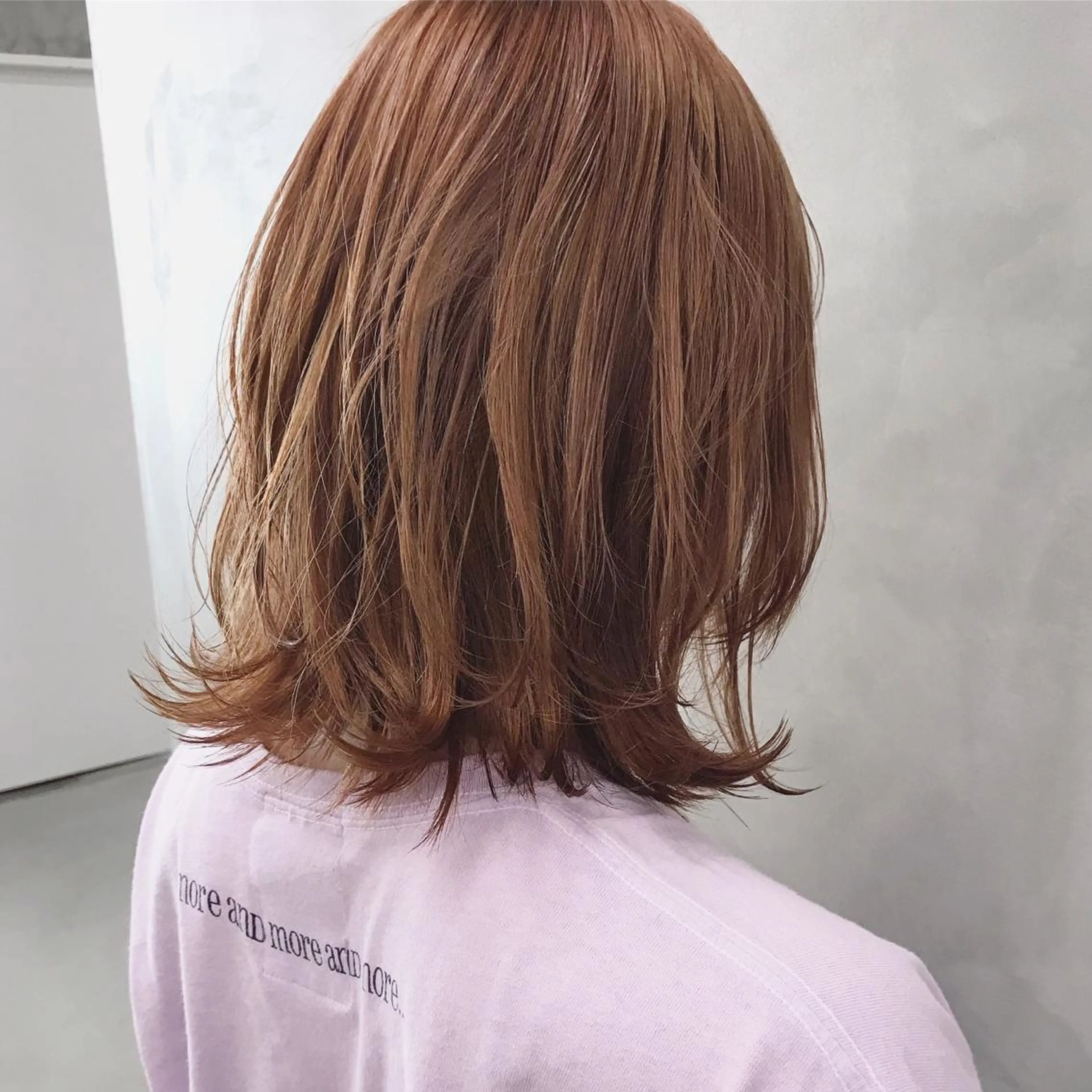 ミディアム カラー ブームボックス所属・🐝ハイトーンカラー hachi🐝のヘアスタイル