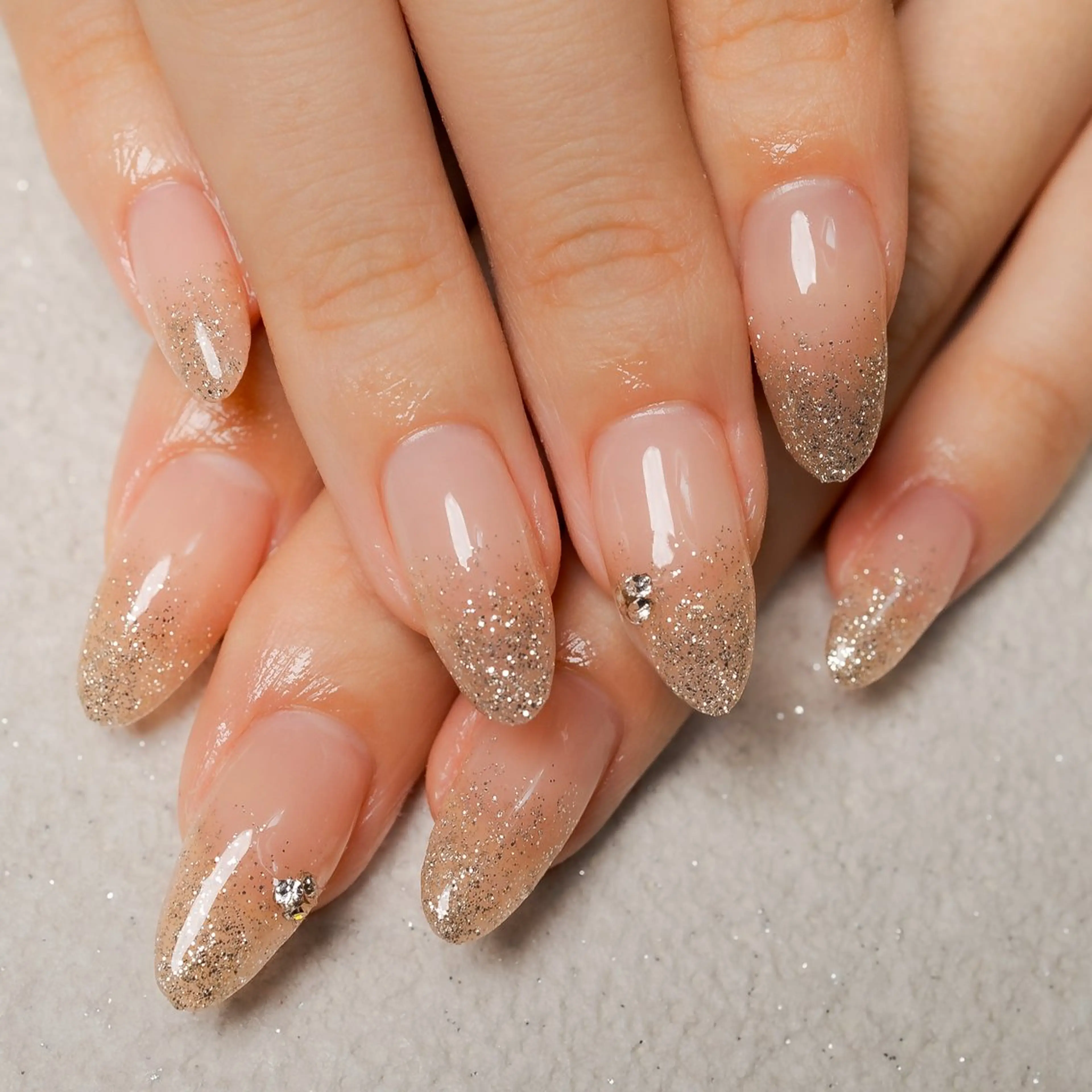 ネイル ハンドネイル Nail Studio NEW MOON所属・NEWMOON maki_恵比寿のネイルデザイン
