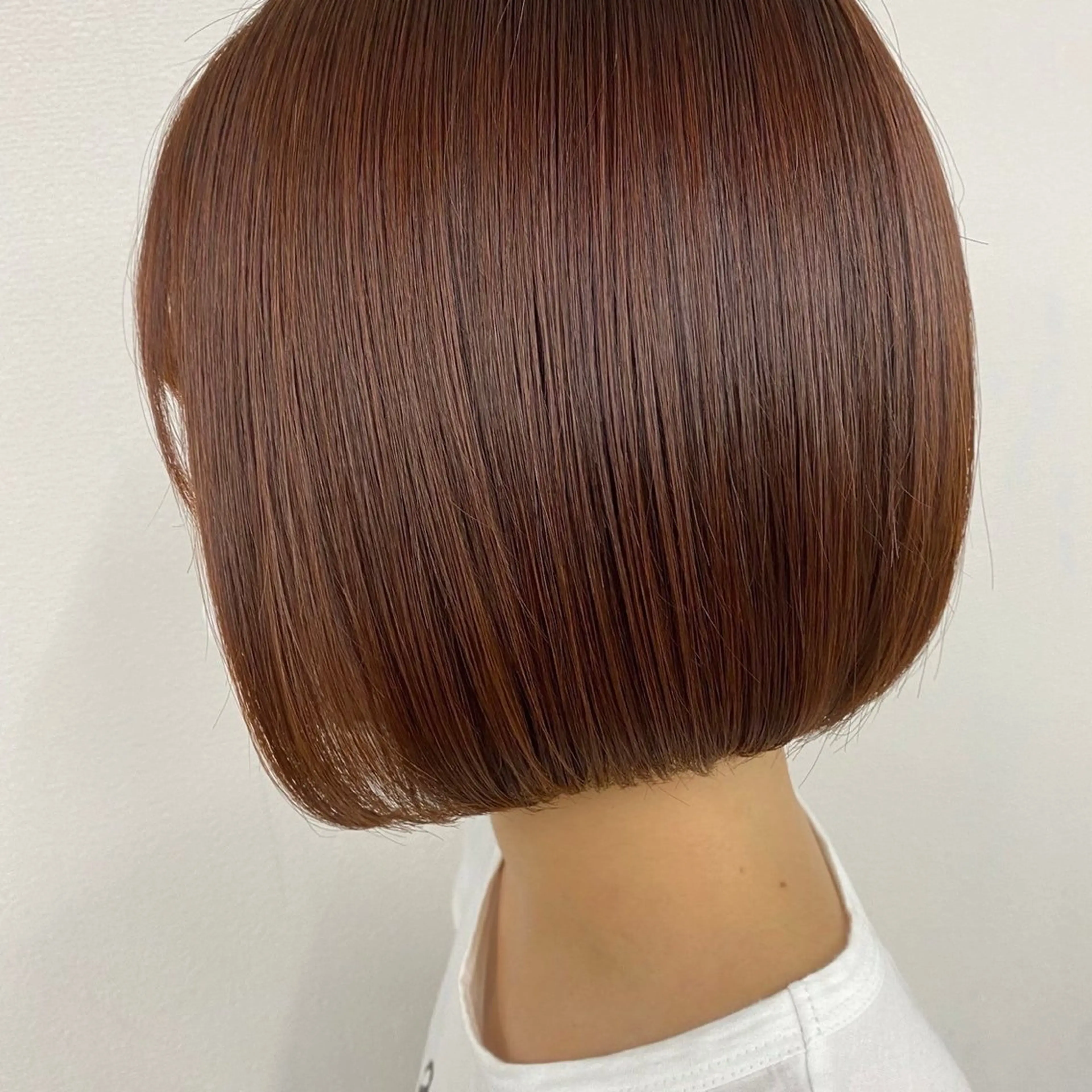 ショート ボブ カット トリートメント レイヤーカット✂️ 若葉のヘアスタイル