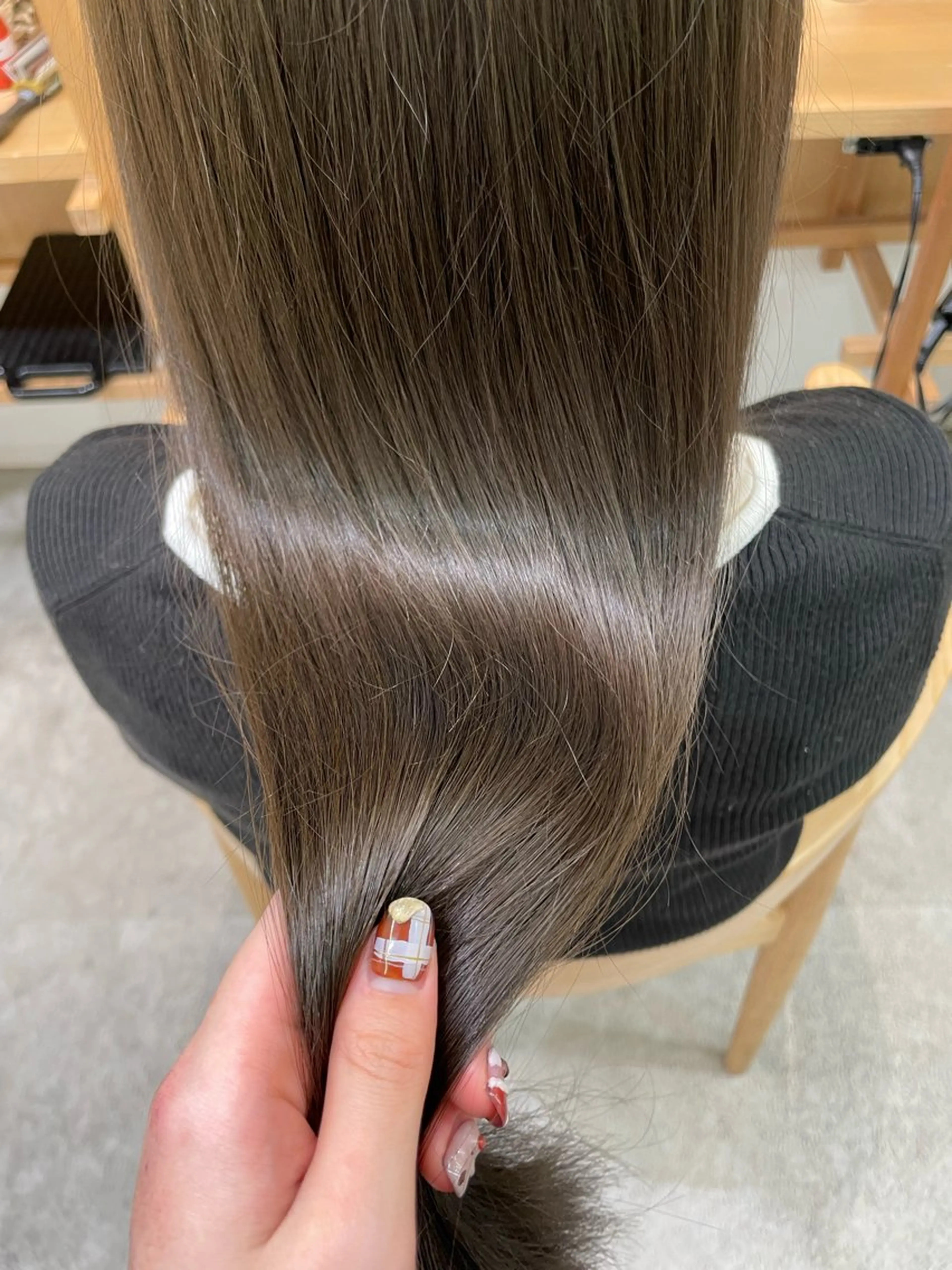 カラー ベージュカラー 透明感カラー ダブルカラー オリーブベージュ Say.Ree所属・🐣Say.ree ひらいで ななみ🐣のヘアスタイル