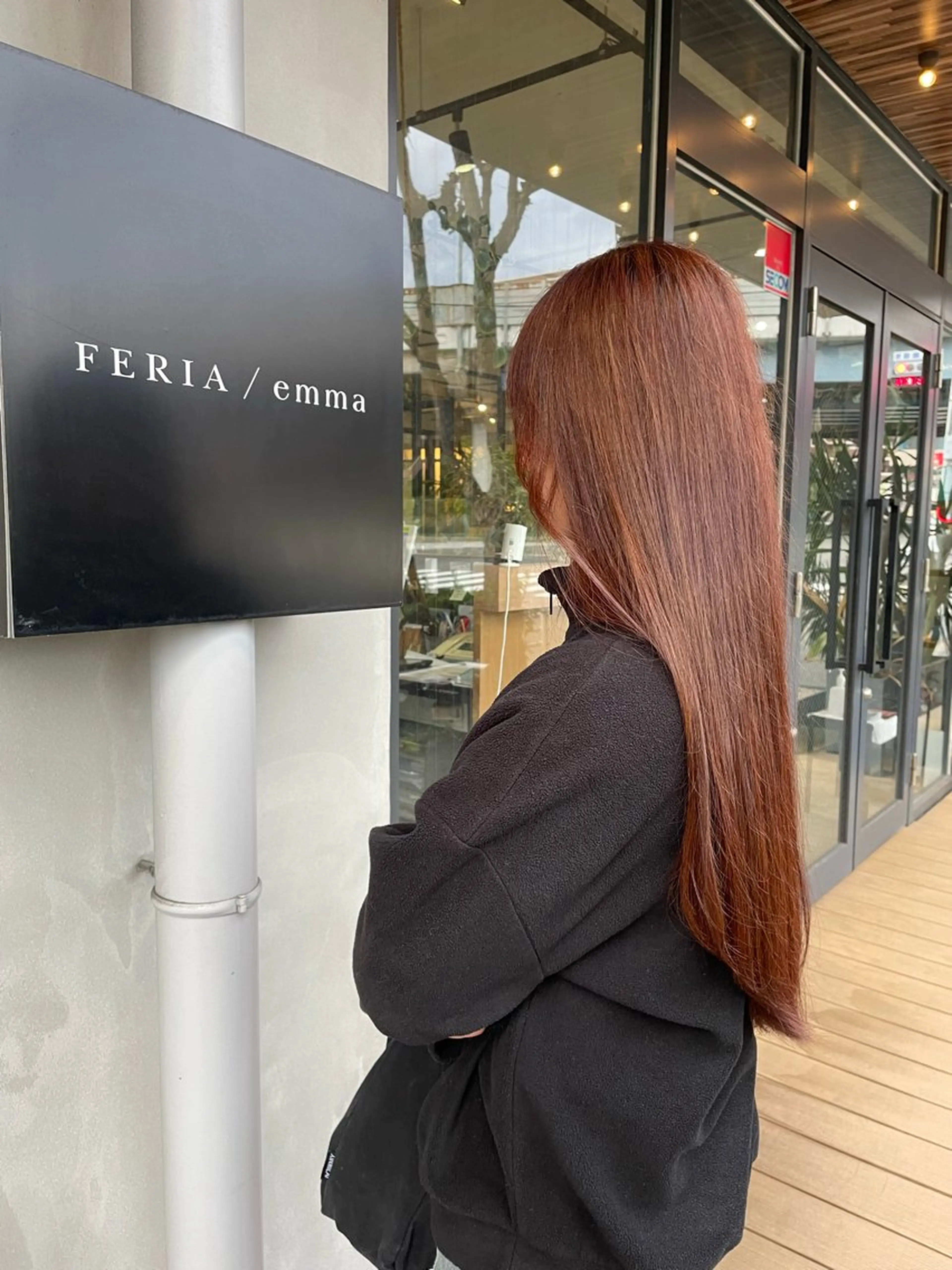 ロング カラー FERIA桃山台🍑 𝕄𝕖𝕘𝕦のヘアスタイル