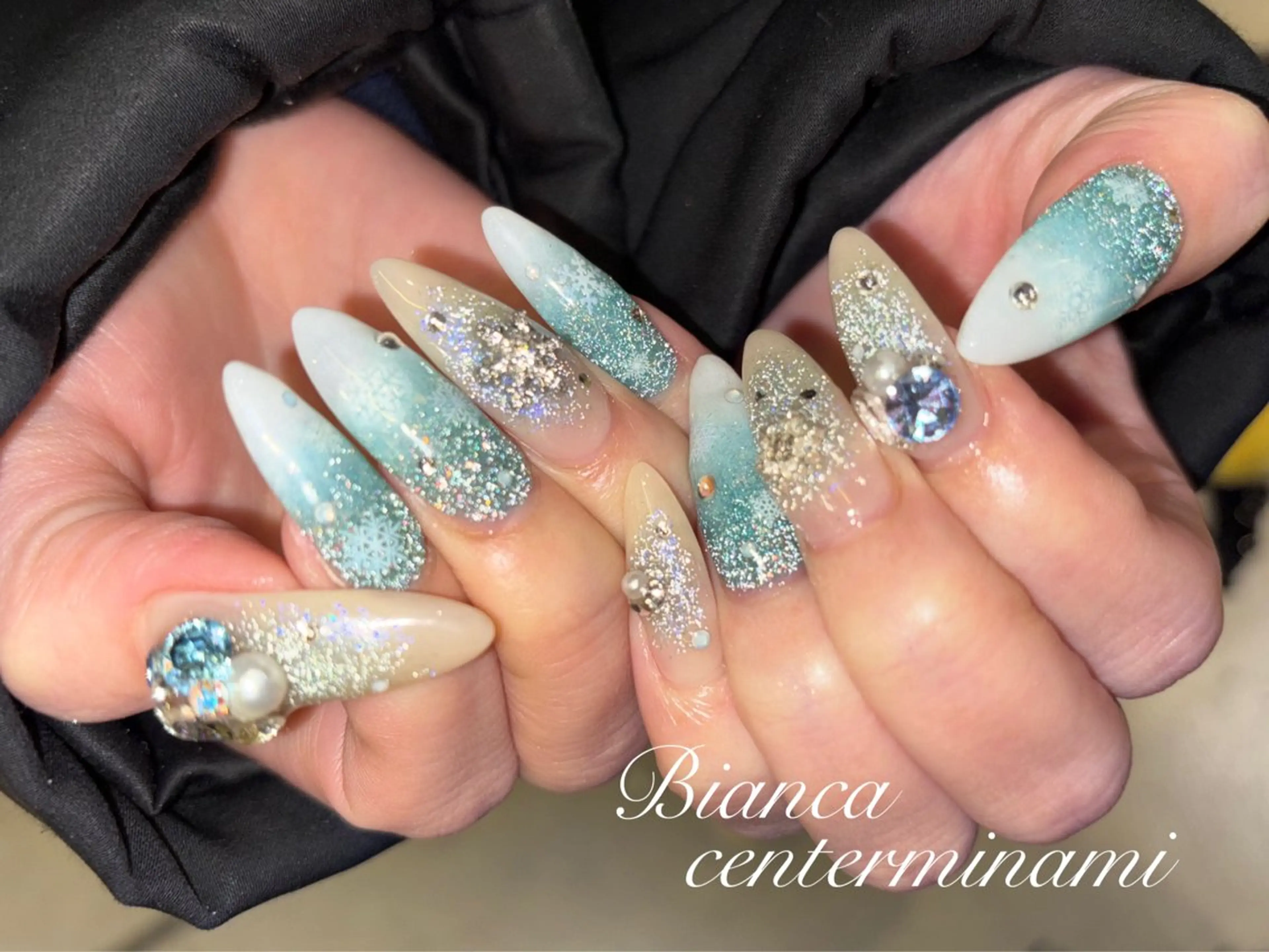 ネイル Bianca KIKUTIHARAのネイルデザイン