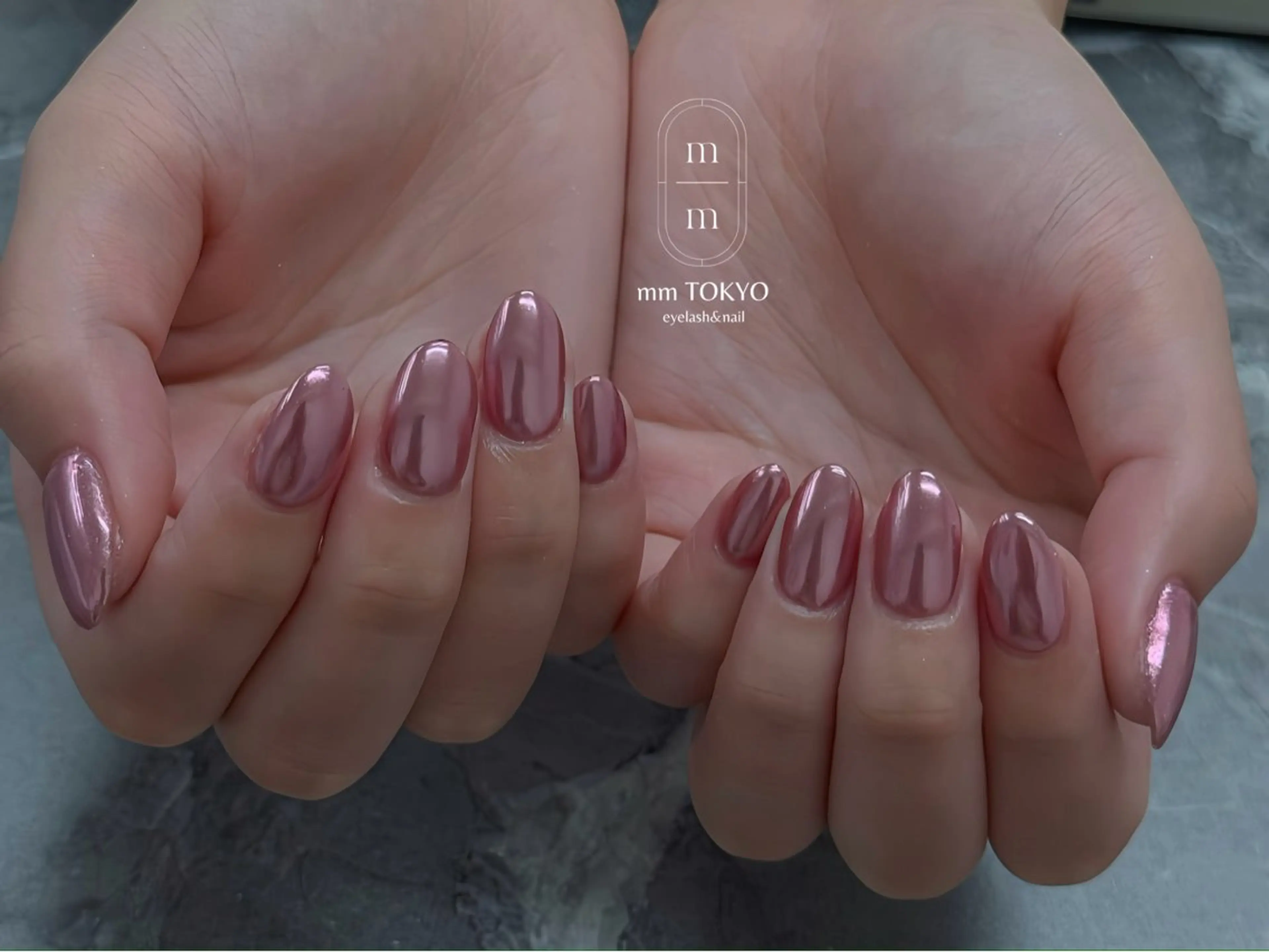 ネイル ミラーネイル ピンク ハンドネイル mm TOKYO所属・れ かとのネイルデザイン