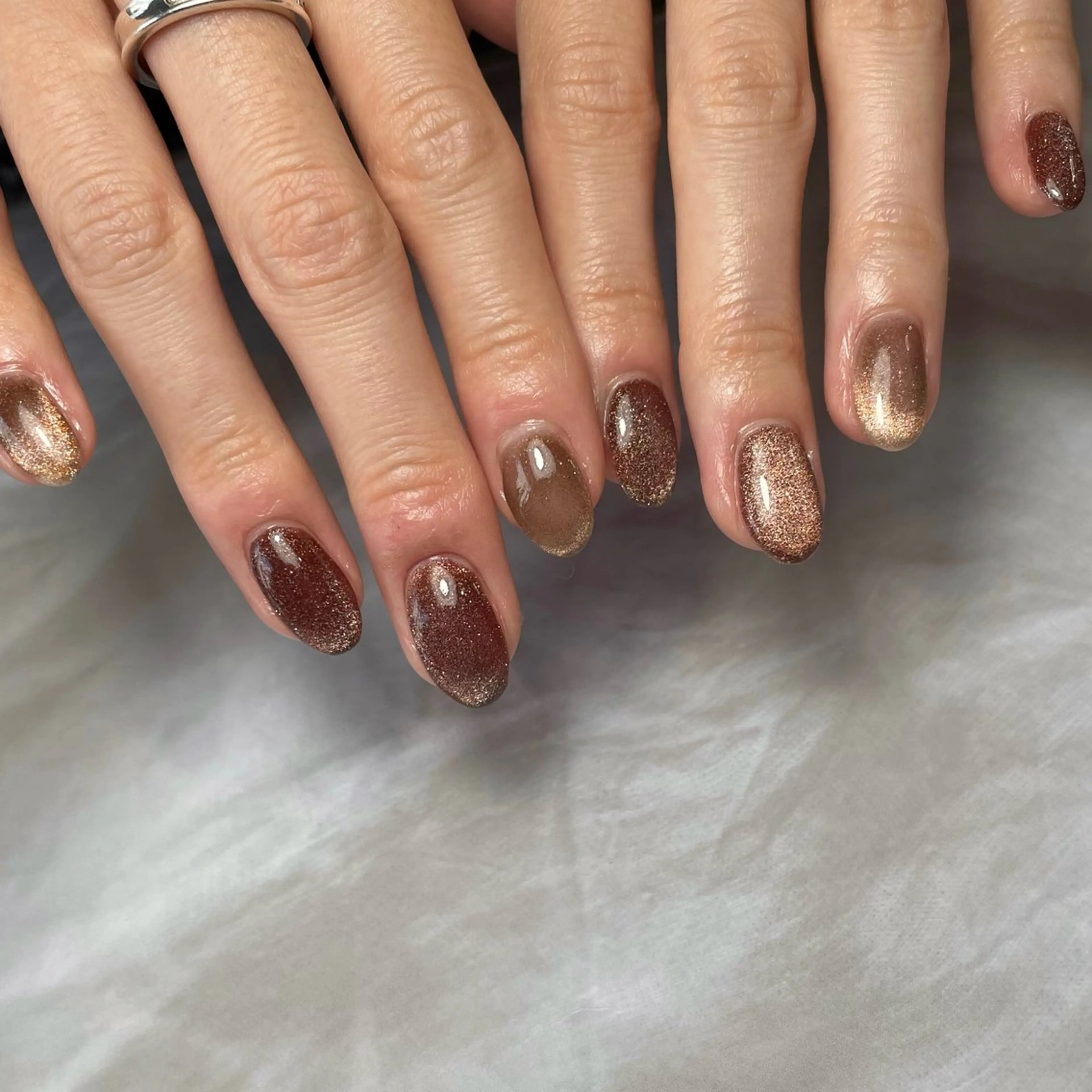 ネイル マグネットネイル マグネットワンカラー ワンカラーネイル ハンドネイル Reflection marikoのネイルデザイン