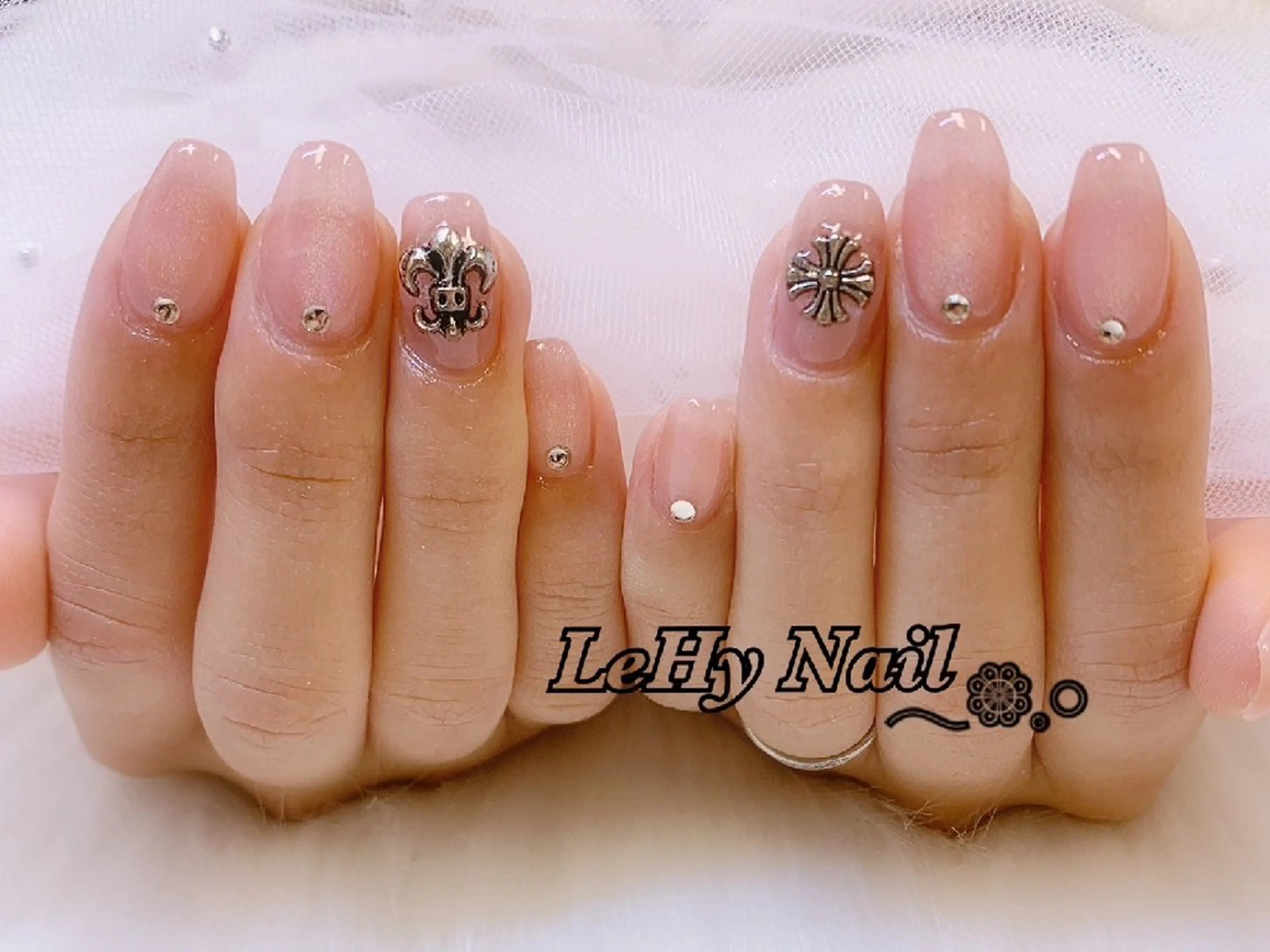 ネイル ハンドネイル LeHy nailのネイルデザイン