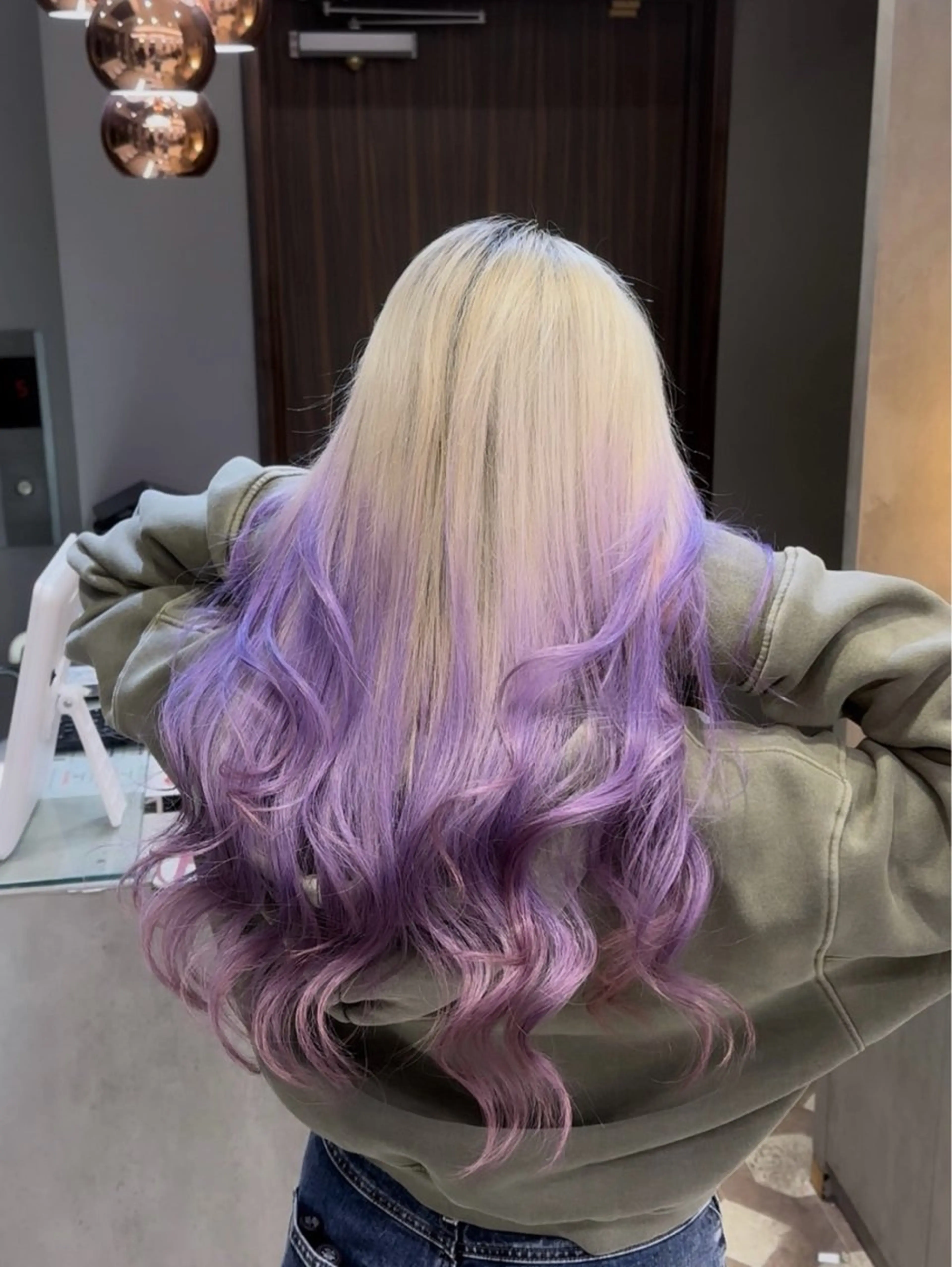 ロング カラー ヘアカラー トリートメント 誠也/唯一無二の ルーツカラーのヘアスタイル