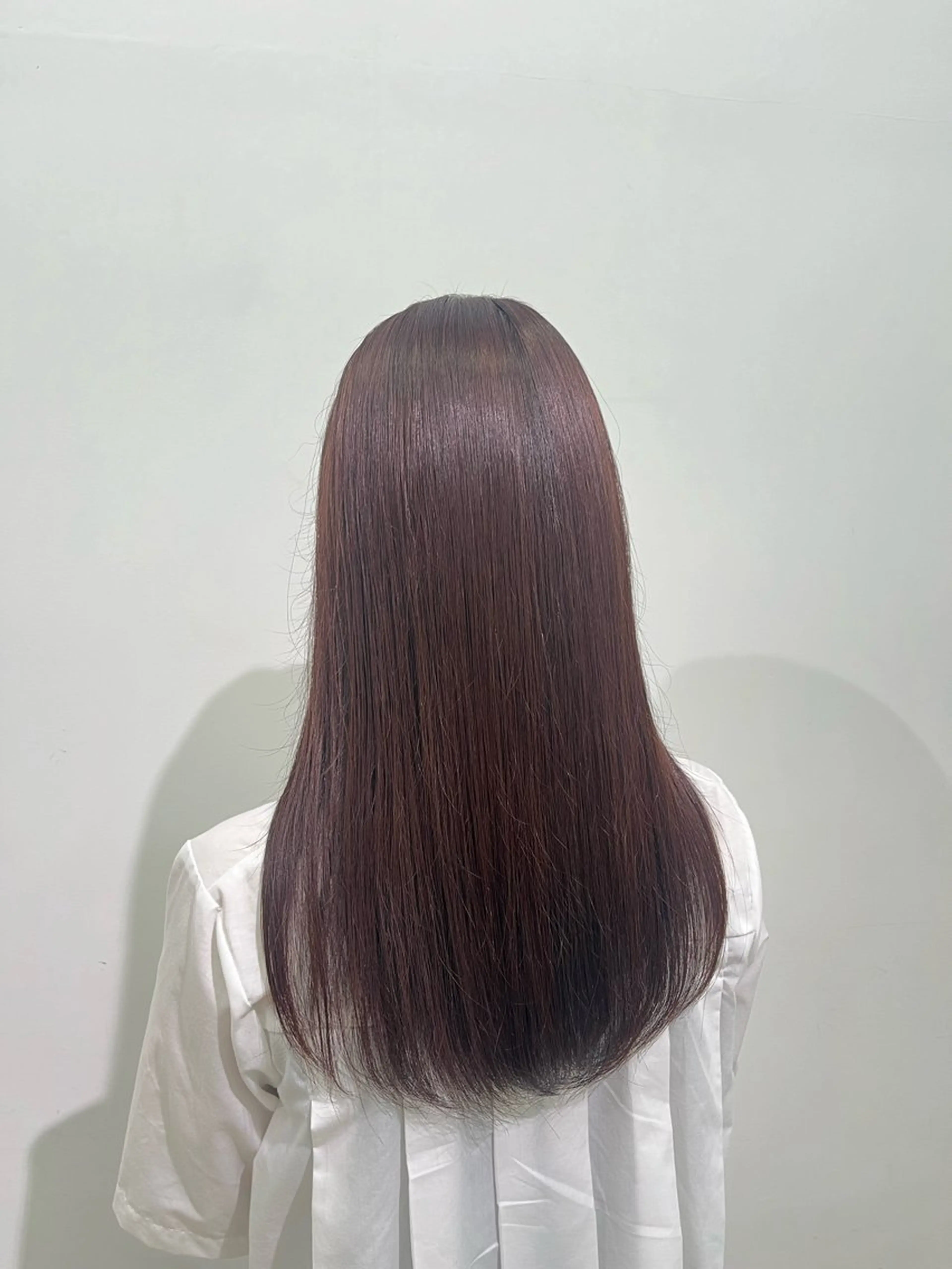 セミロング Tiffa二子玉川所属・レイヤーカット 🌻AOI🌻のヘアスタイル