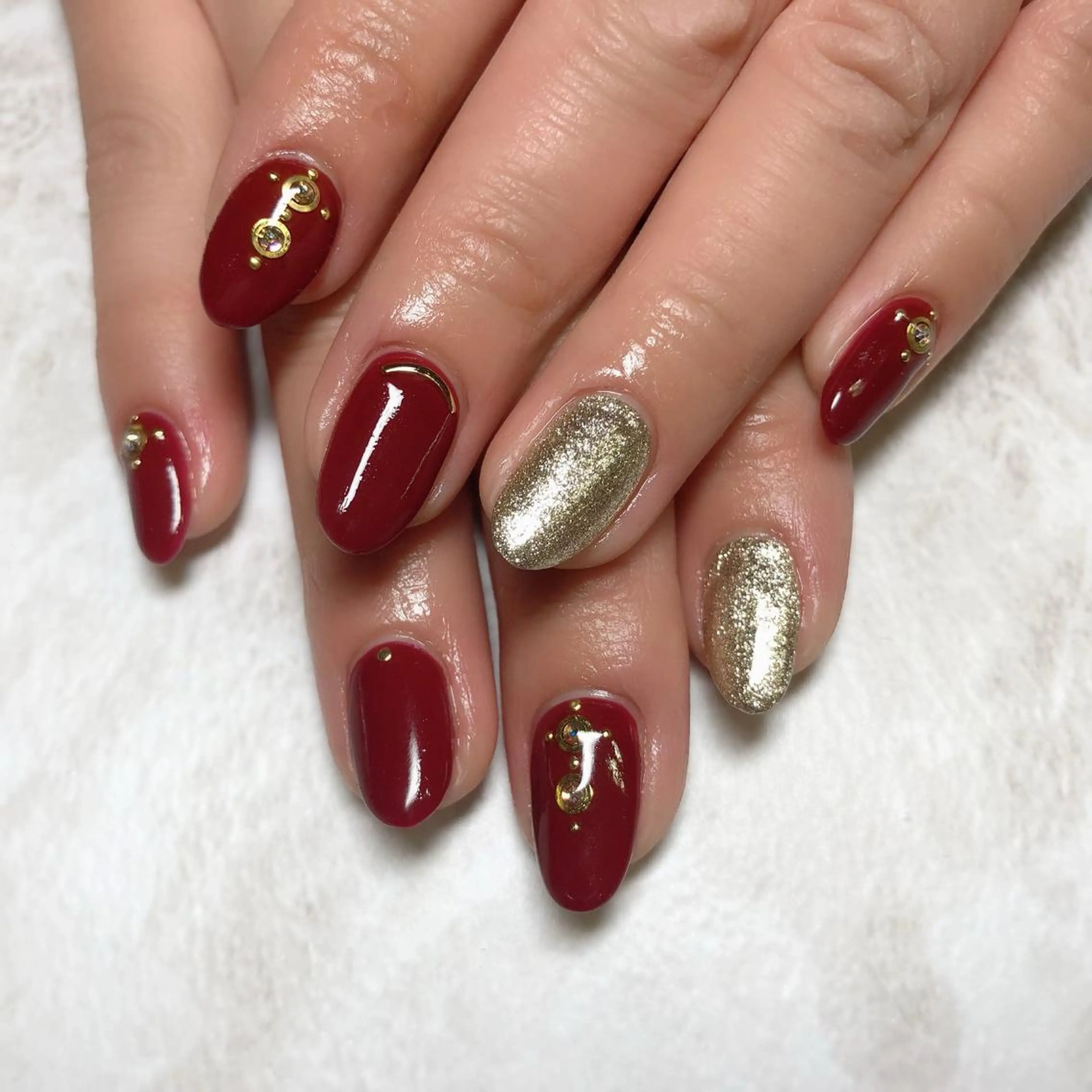 ネイル フットネイル フレンチネイル ジェルネイル ラメ(グリッター) ラメグラデーション NEO Beauty Salon所属・𝐍𝐄𝐎 𝐉𝐔𝐑𝐈のネイルデザイン