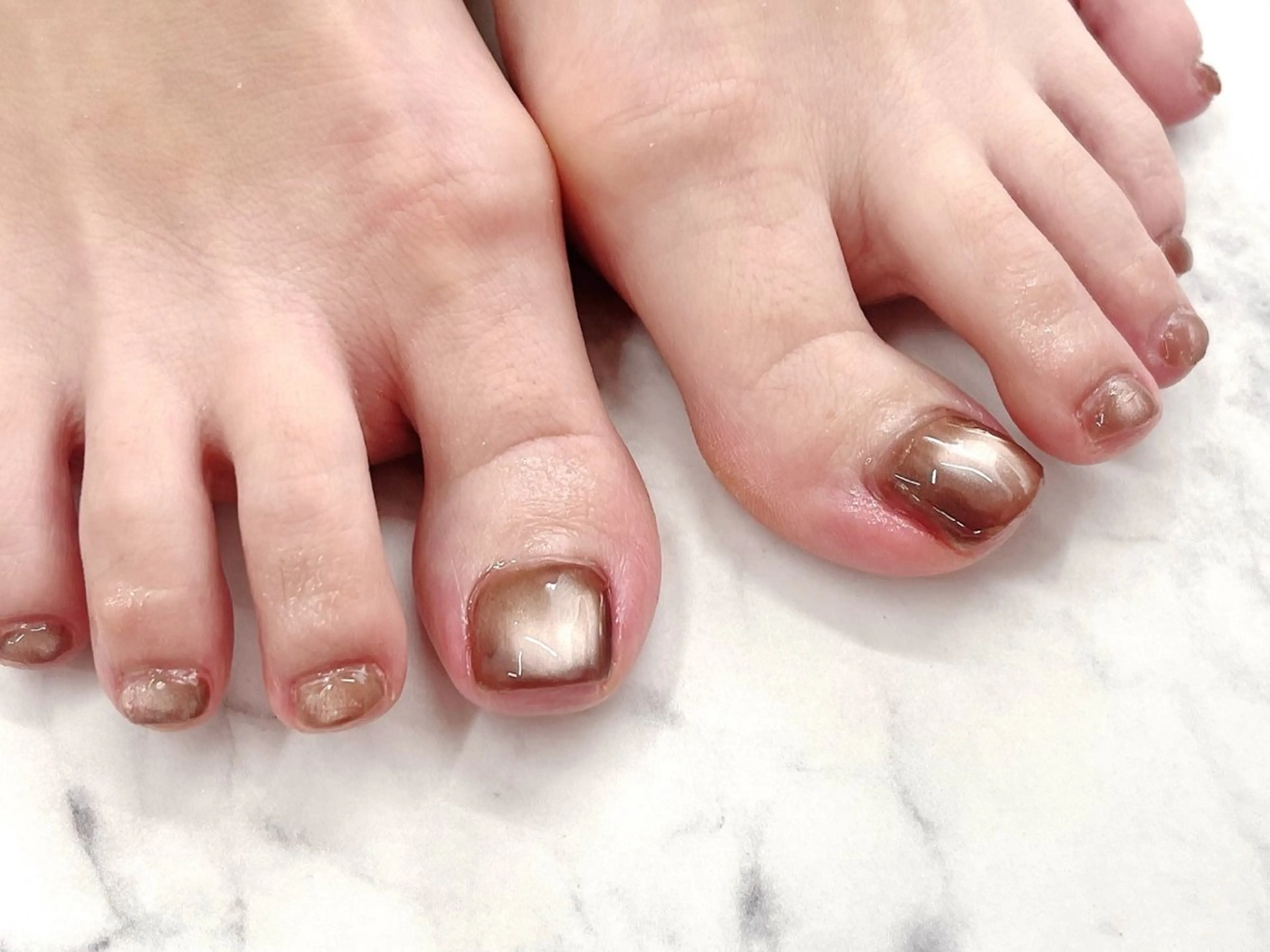 ネイル フットネイル Regene ARAKIのネイルデザイン