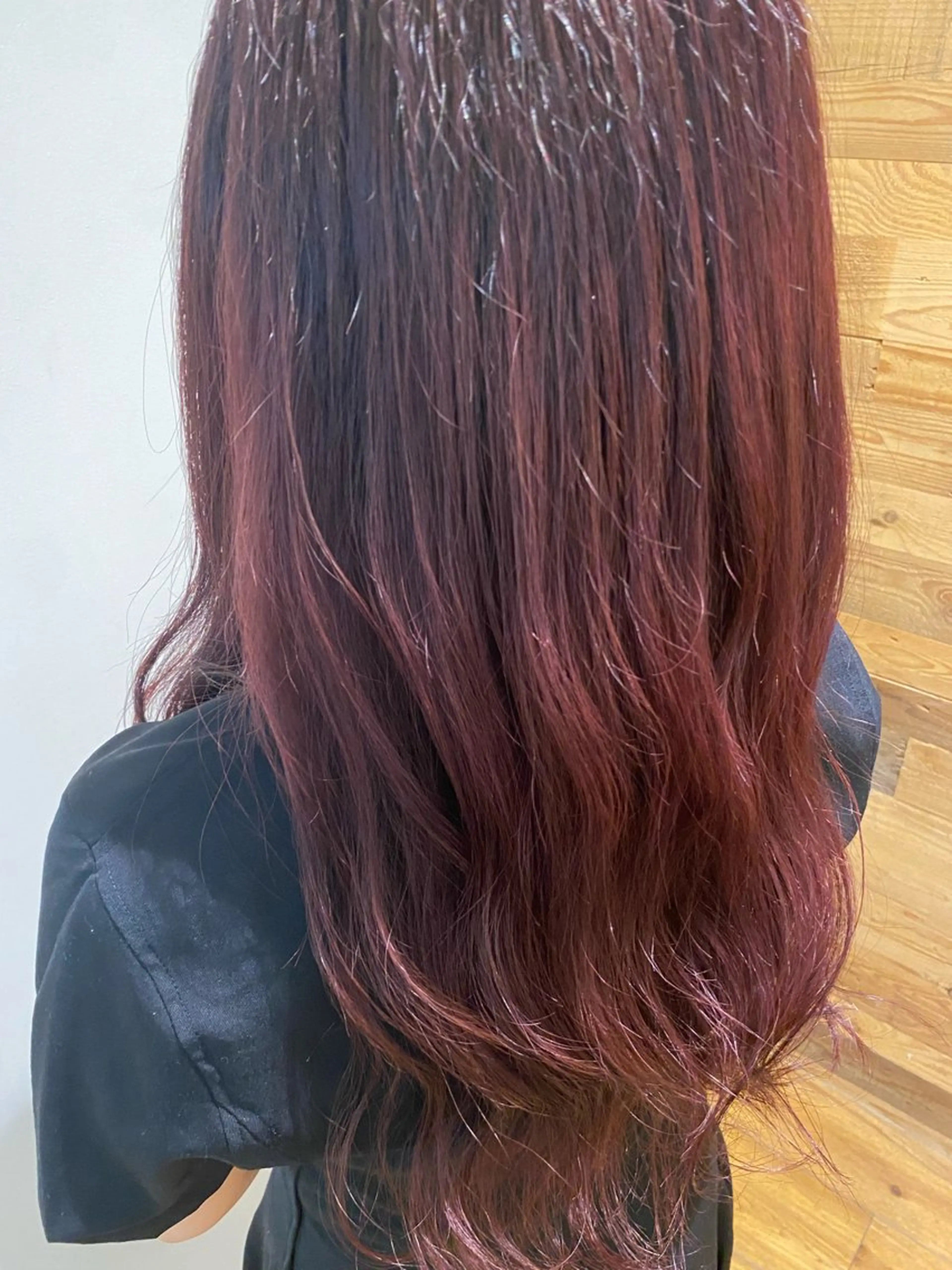 カラー カシス レッドカラー ヘアカラー トリートメント 安藤 太一のヘアスタイル