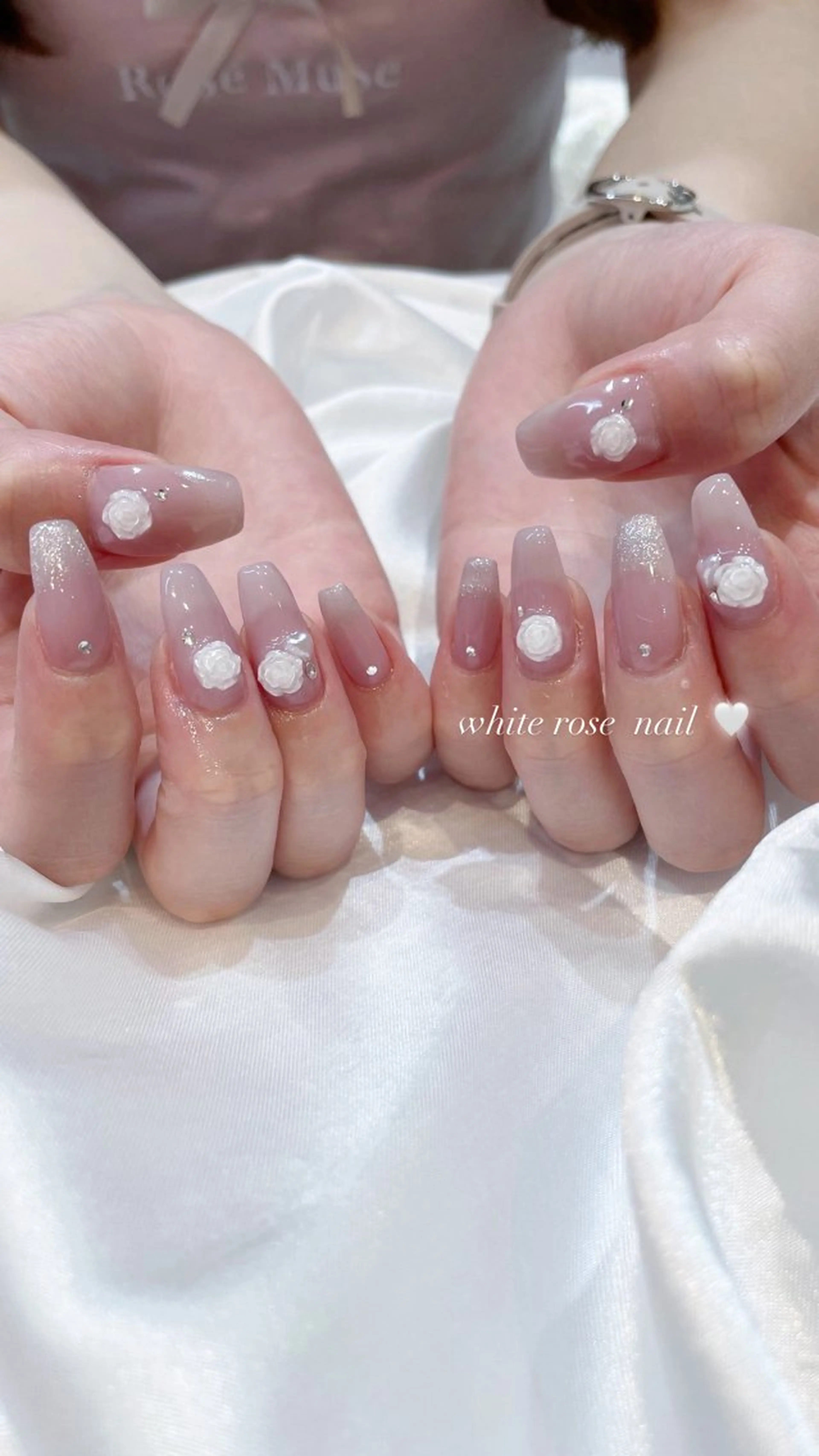 ネイル ハンドネイル classic 新横浜所属・山田 暉のネイルデザイン