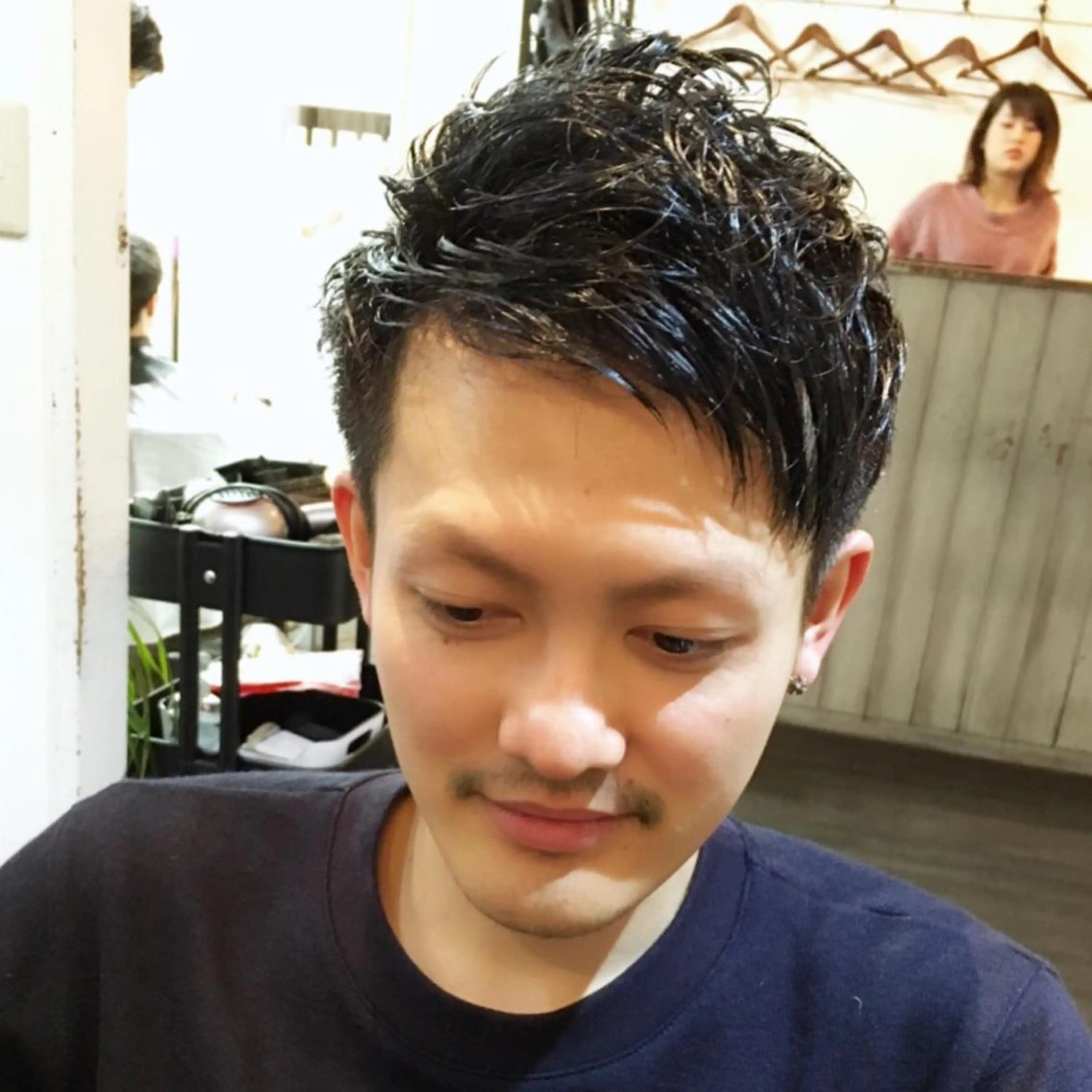 ショート カラー メンズ Lolonois池田 代表 鍜治本颯太のヘアスタイル