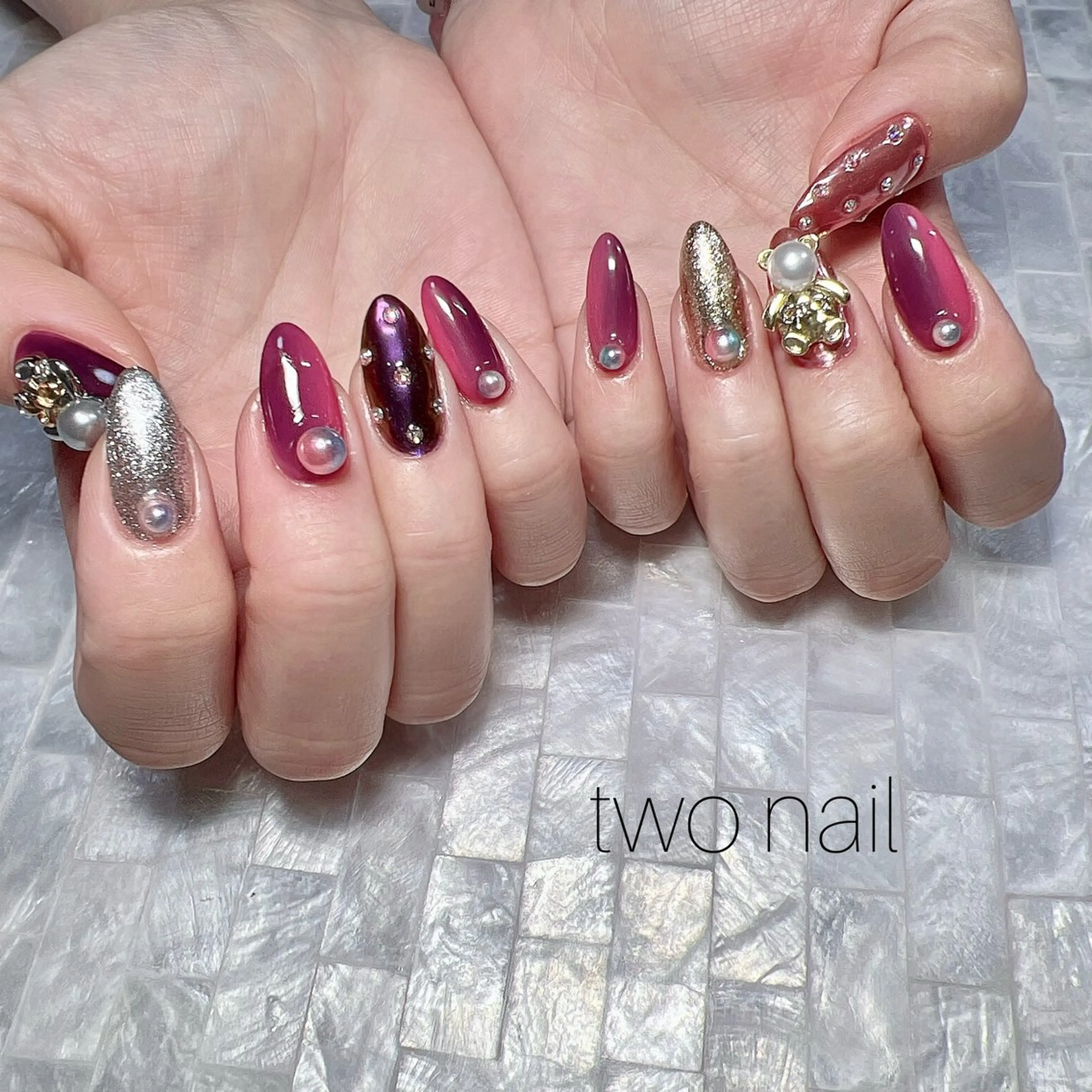 ネイル アートネイル ネイルチップ ホワイト ハンドネイル two nailのネイルデザイン