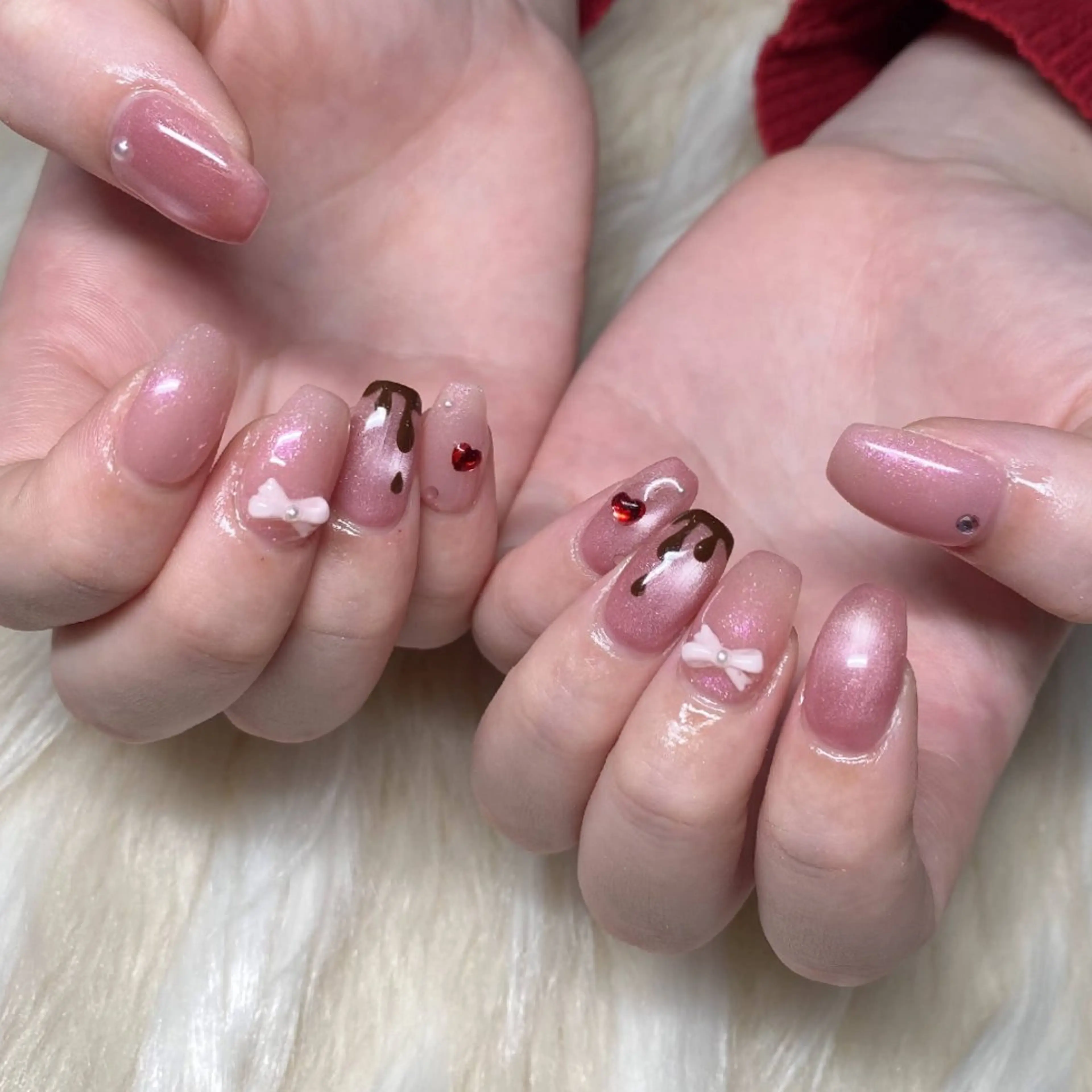 ネイル チークネイル フレンチネイル キラキラネイル 韓国ネイル マグネットネイル ハンドネイル BelireMaa Nail&eyeのネイルデザイン