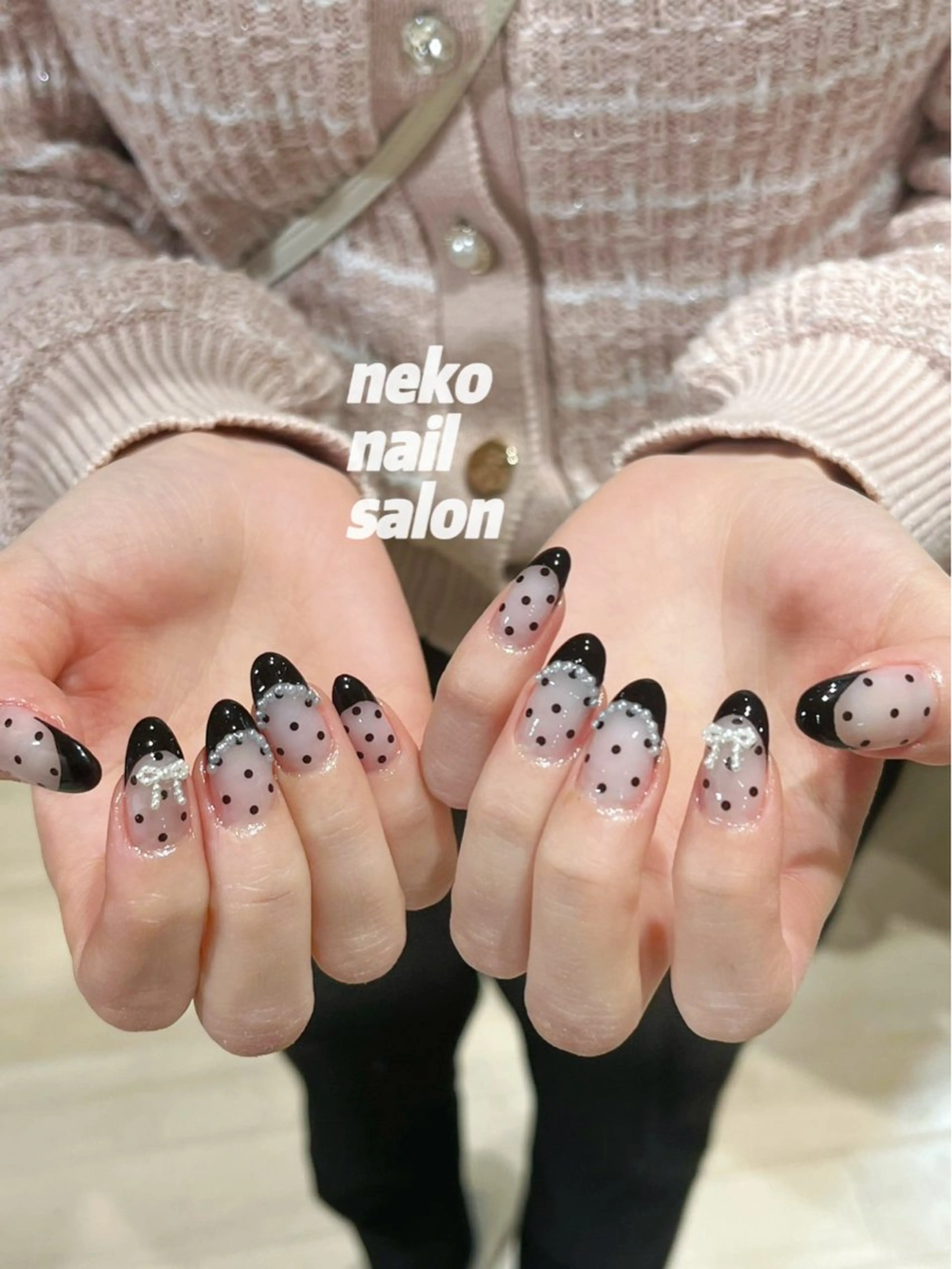 ネイル ドット フレンチネイル 持ち込み ハンドネイル neko nail所属・neko nailのネイルデザイン