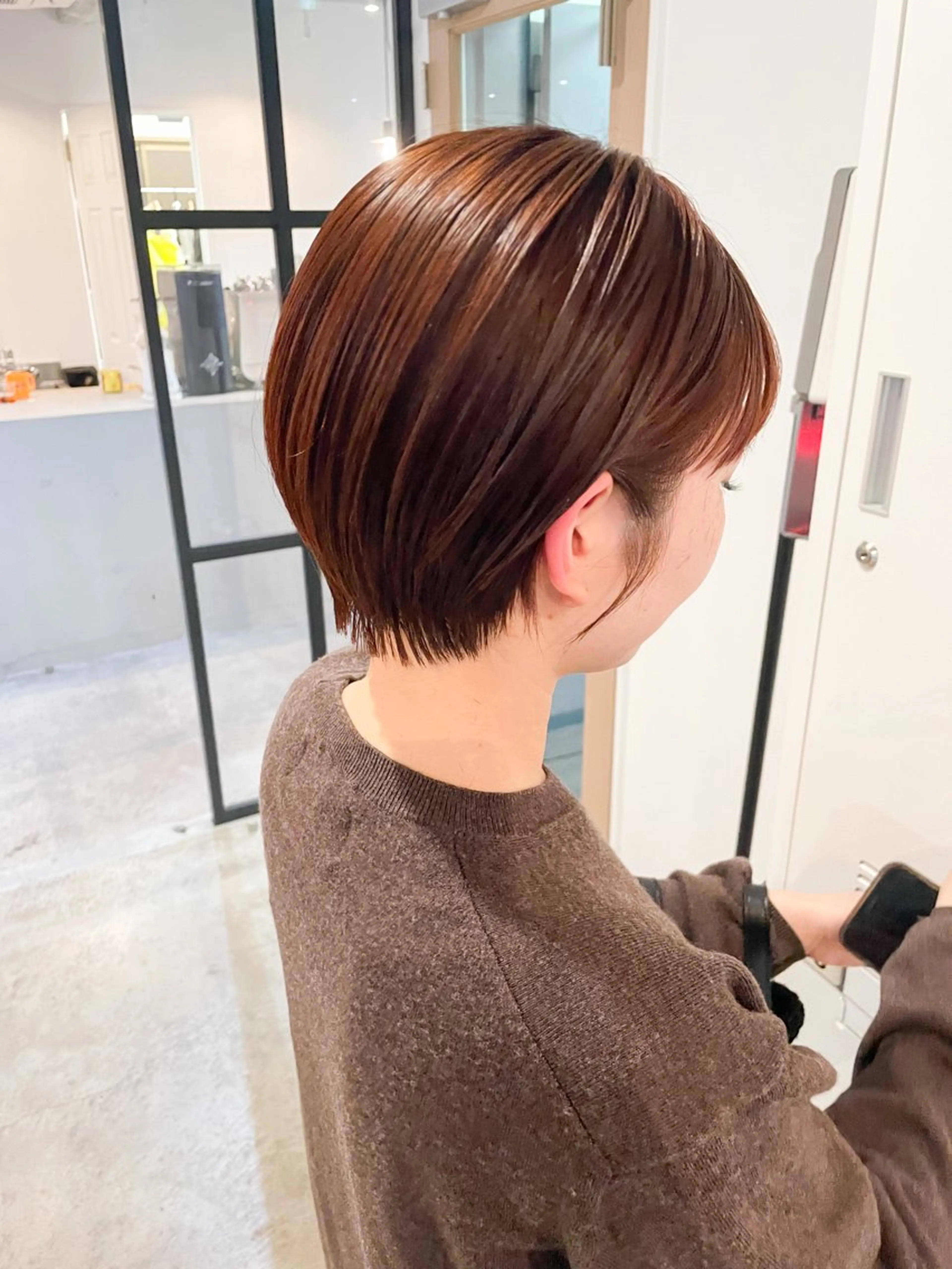 ショート カラー 丸みショート ブリーチ オレンジ ショートヘア カット ヘアカラー トリートメント Takuma Suzuki中目黒のヘアスタイル