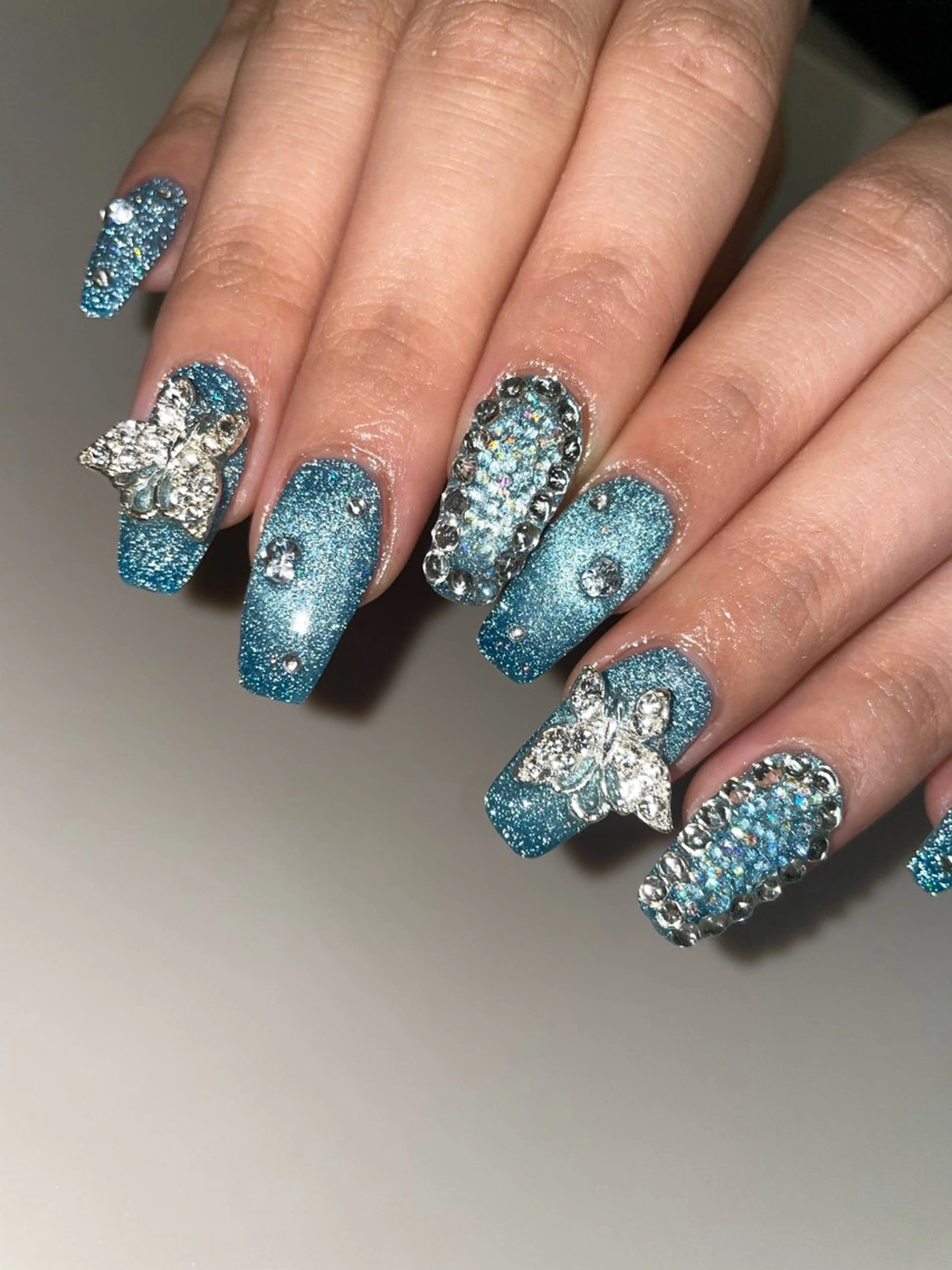 ネイル ハンドネイル Hisaka Mikiのネイルデザイン