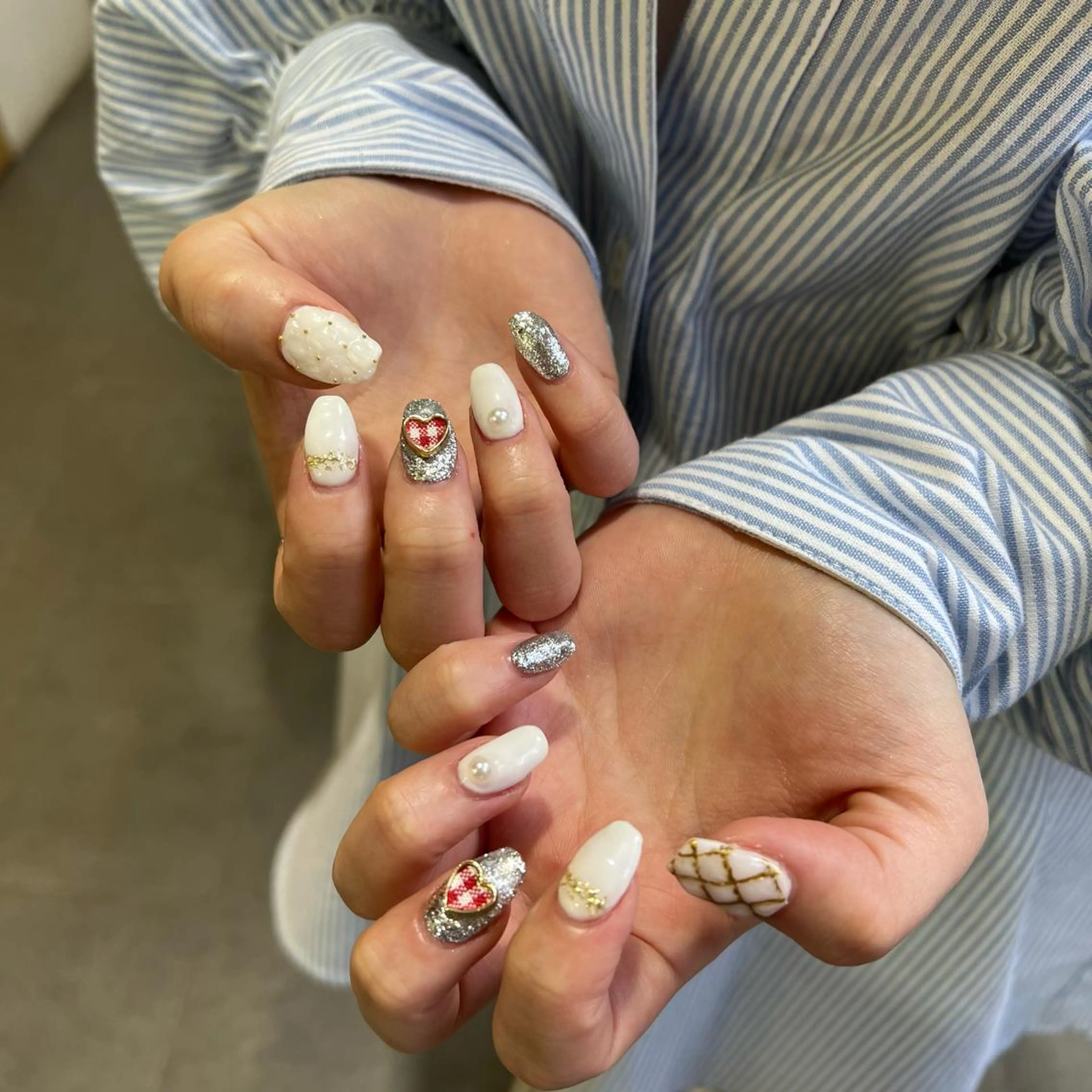 ネイル ハンドネイル 韓国🩶Y2Kネイル 💫くれはのネイルデザイン