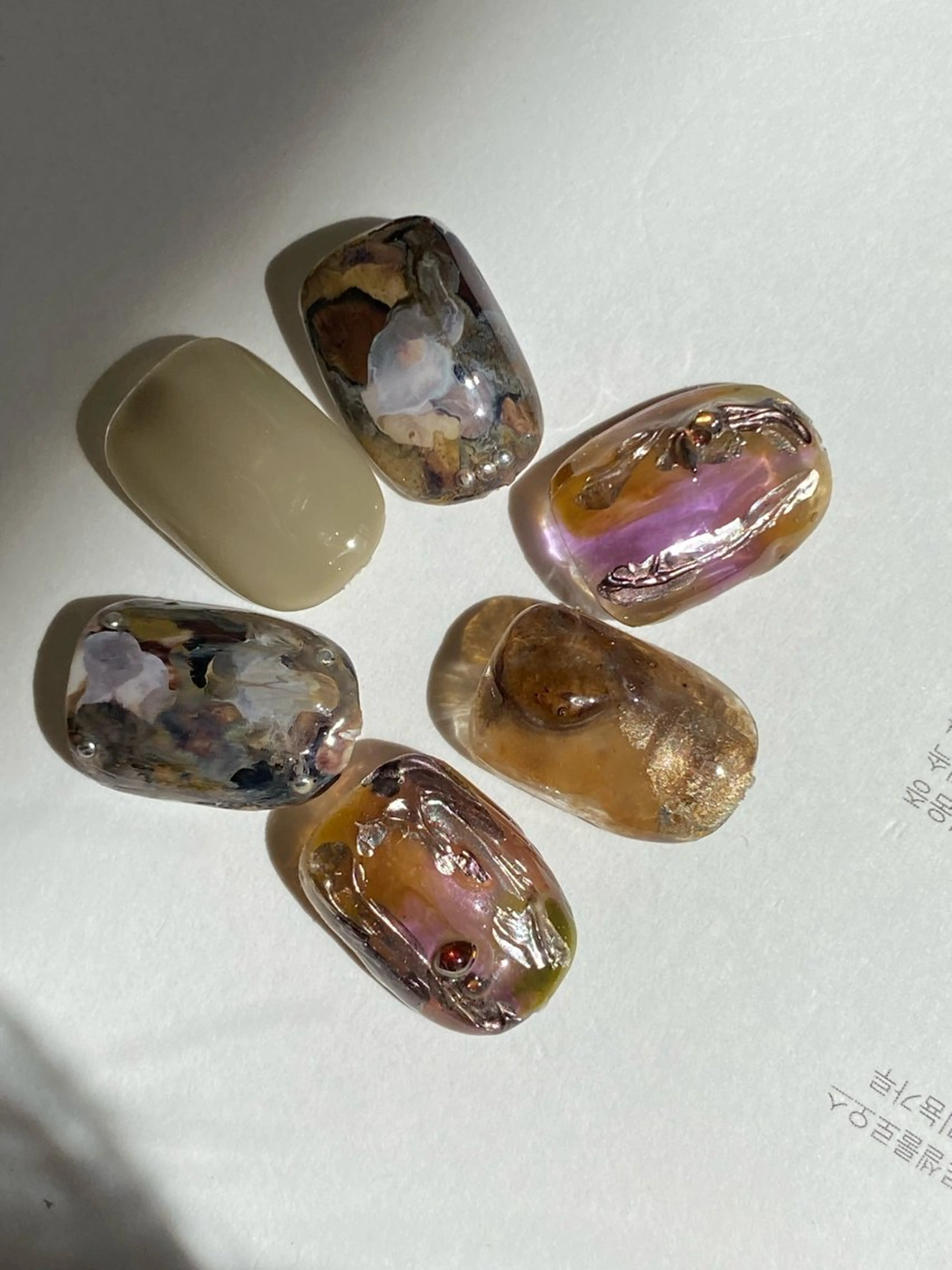 ネイル 成人式 フレンチネイル ジェルネイル ガーリー マグネットネイル ハンドネイル 草加ニュアンスネイル 🌚hersのネイルデザイン