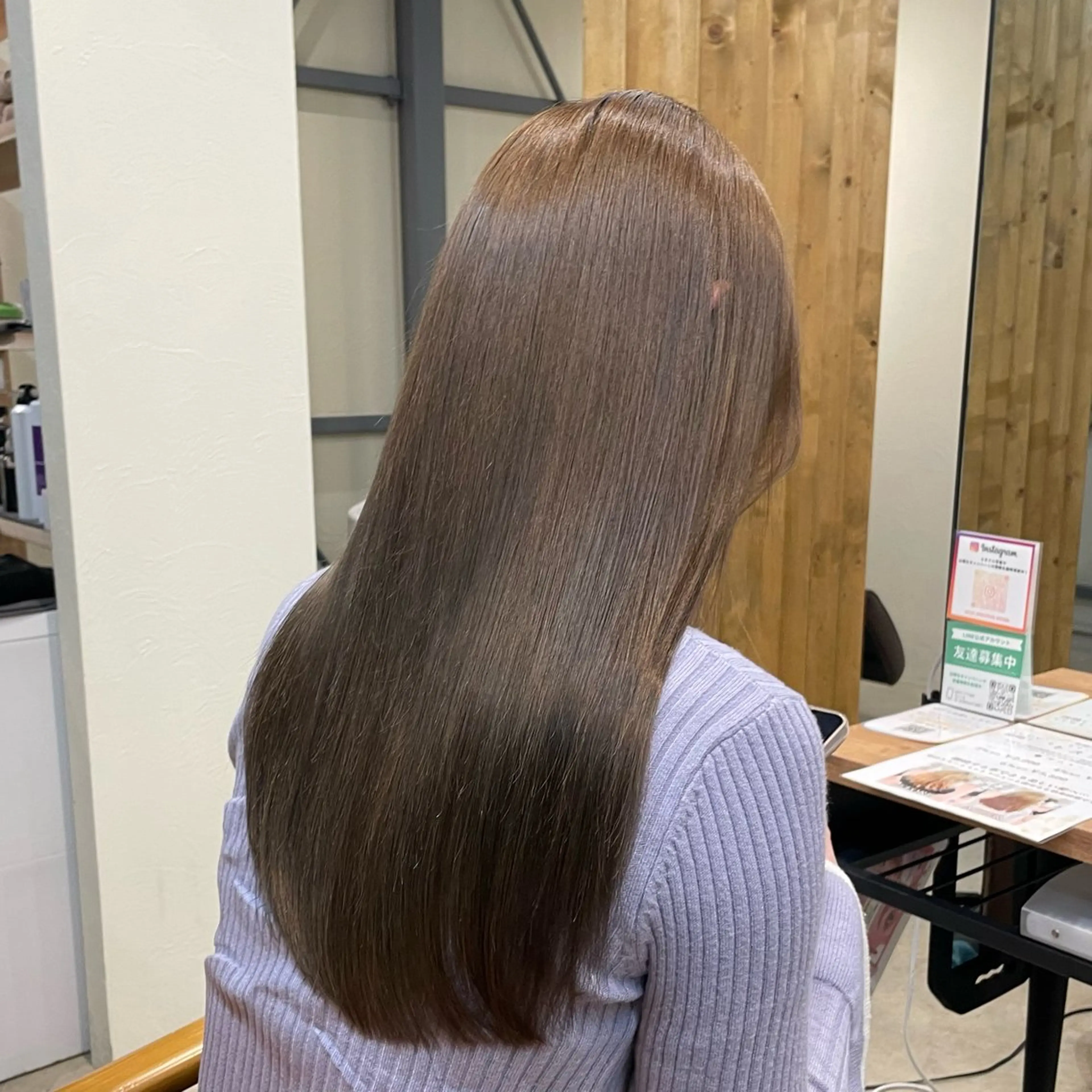 ロング I-FLAT 暮石悠菜のヘアスタイル