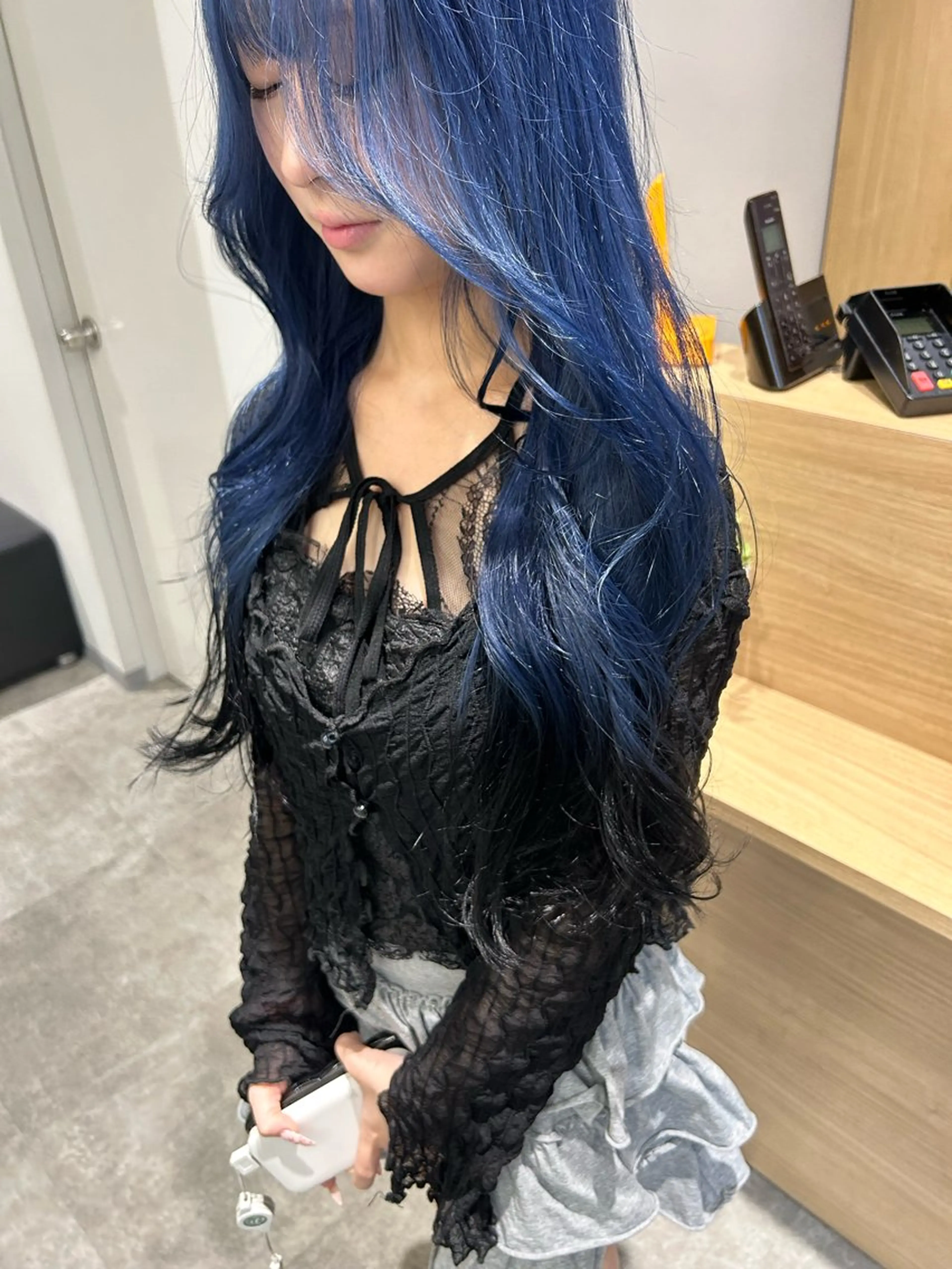 ロング カラー ダブルカラー ハイライトカラー イルミナカラー インナーカラー ハイライト ヘアカラー AVANCE京橋所属・ハイトーンヘア/ 島崎　タクミのヘアスタイル