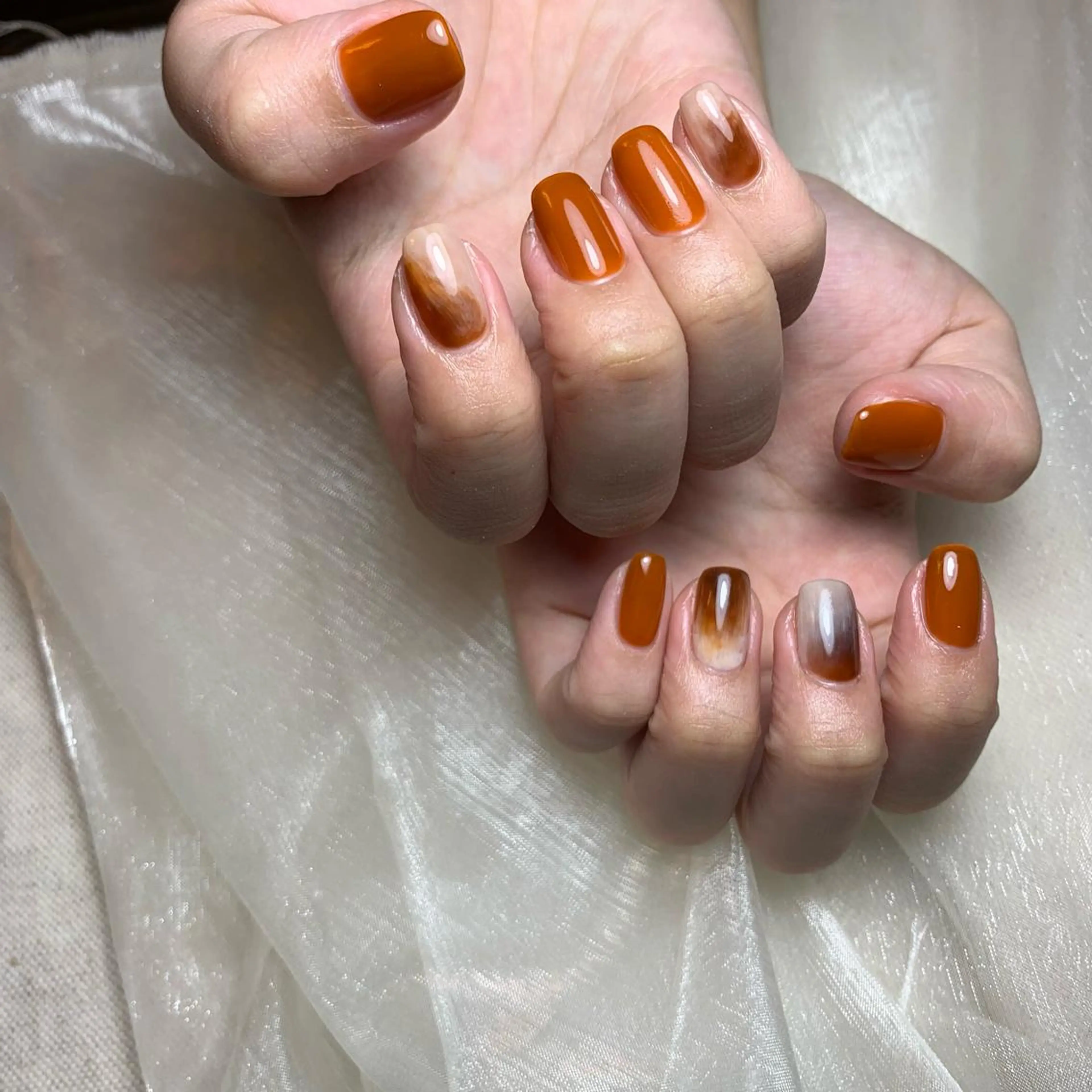 ネイル ハンドネイル repos~ルポ~所属・里見 麗のネイルデザイン