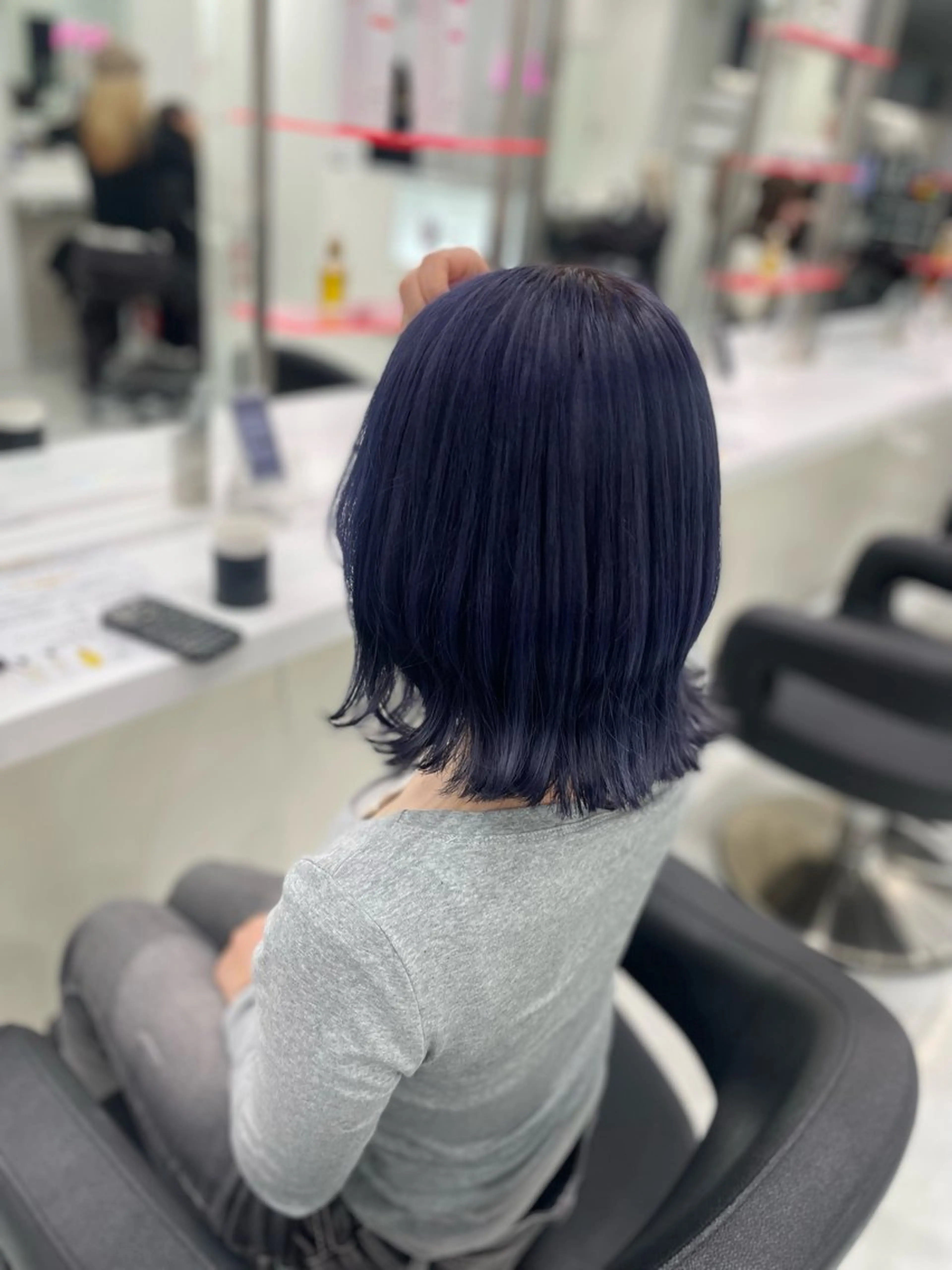 ミディアム カット ヘアカラー トリートメント 💗秋冬トレンドヘア Natsumi 💗のヘアスタイル