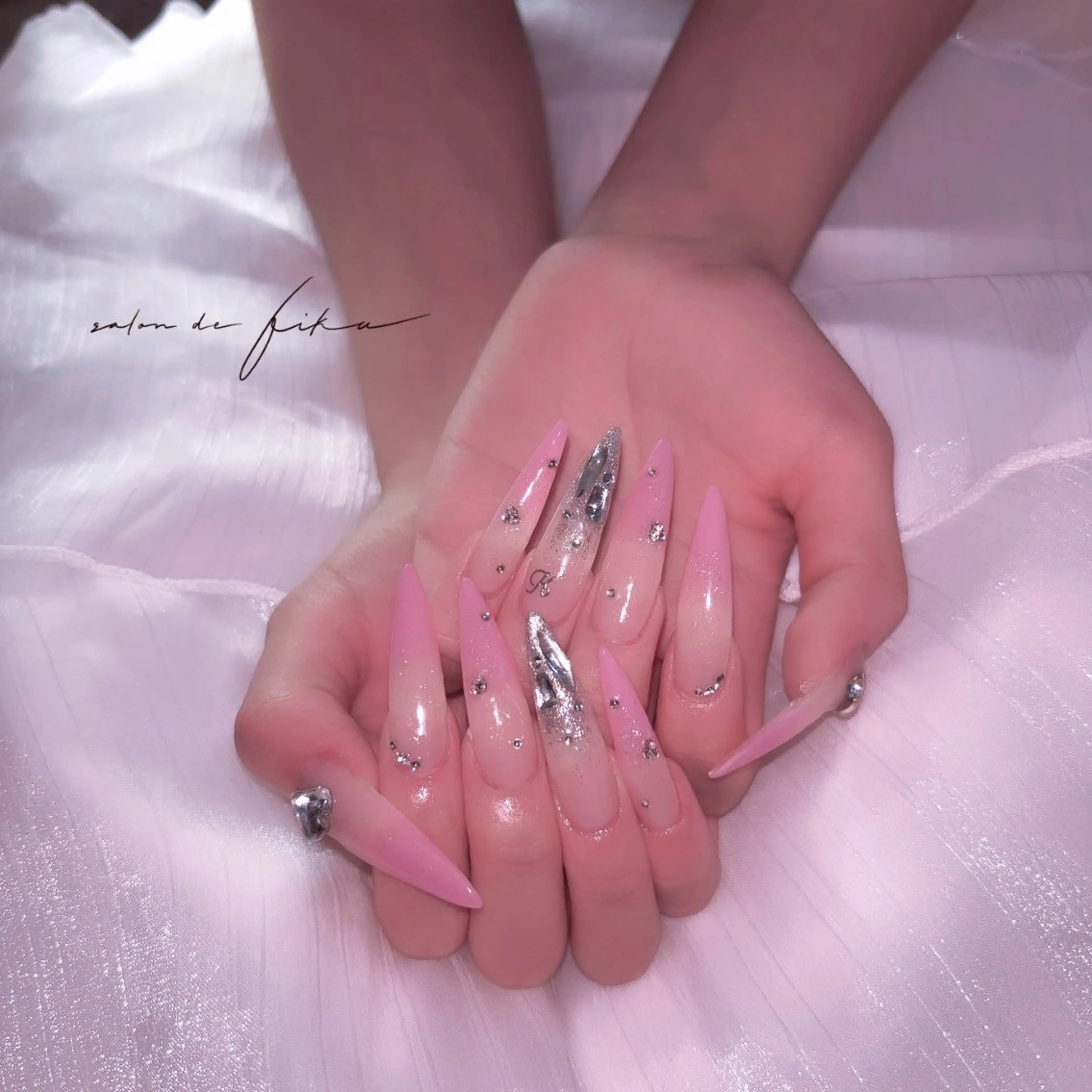 ネイル ハンドネイル ayano 【パラジェル取扱店】のネイルデザイン