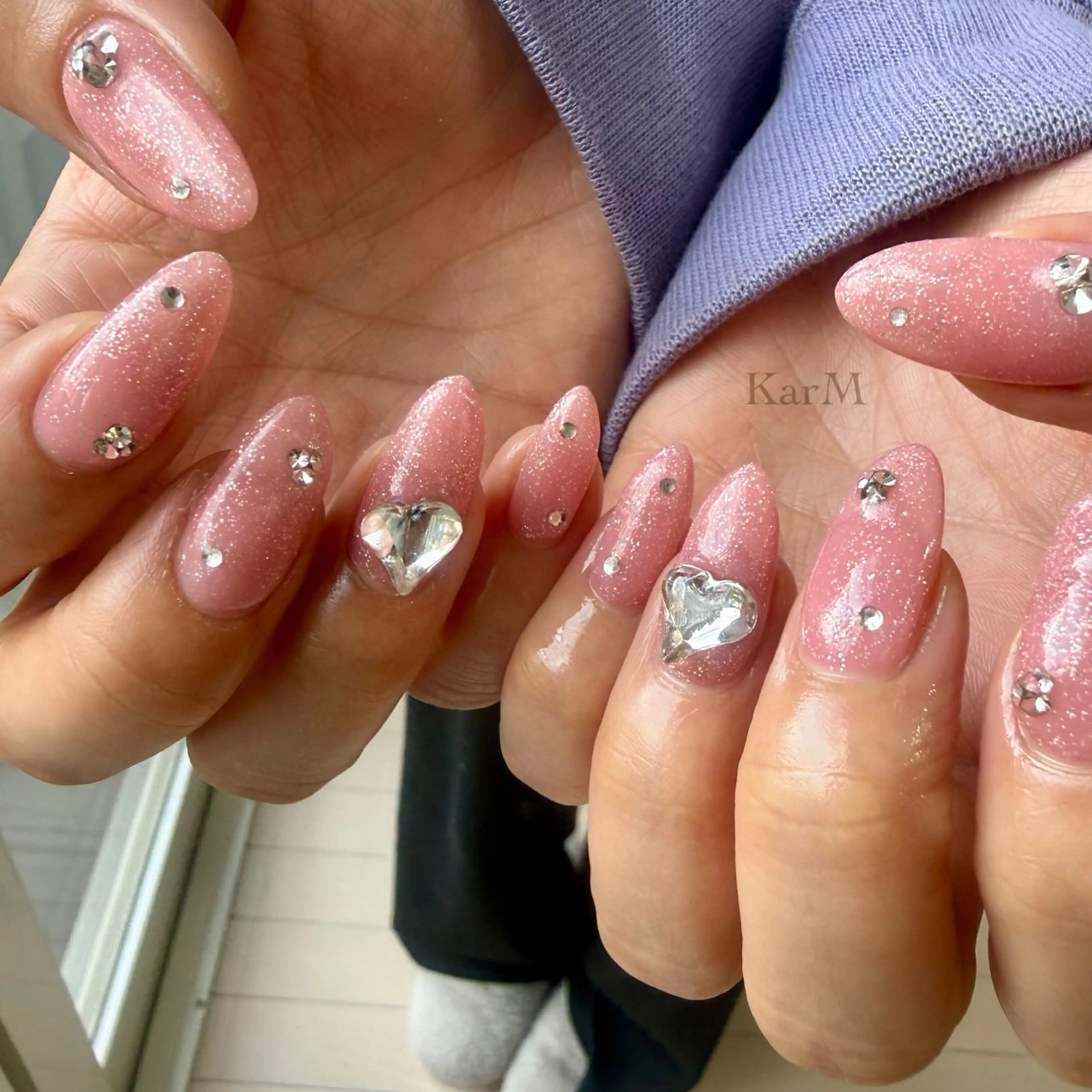 ネイル オーロラネイル チークネイル ドット フラッシュネイル フレンチネイル ハンドネイル ogino karinのネイルデザイン