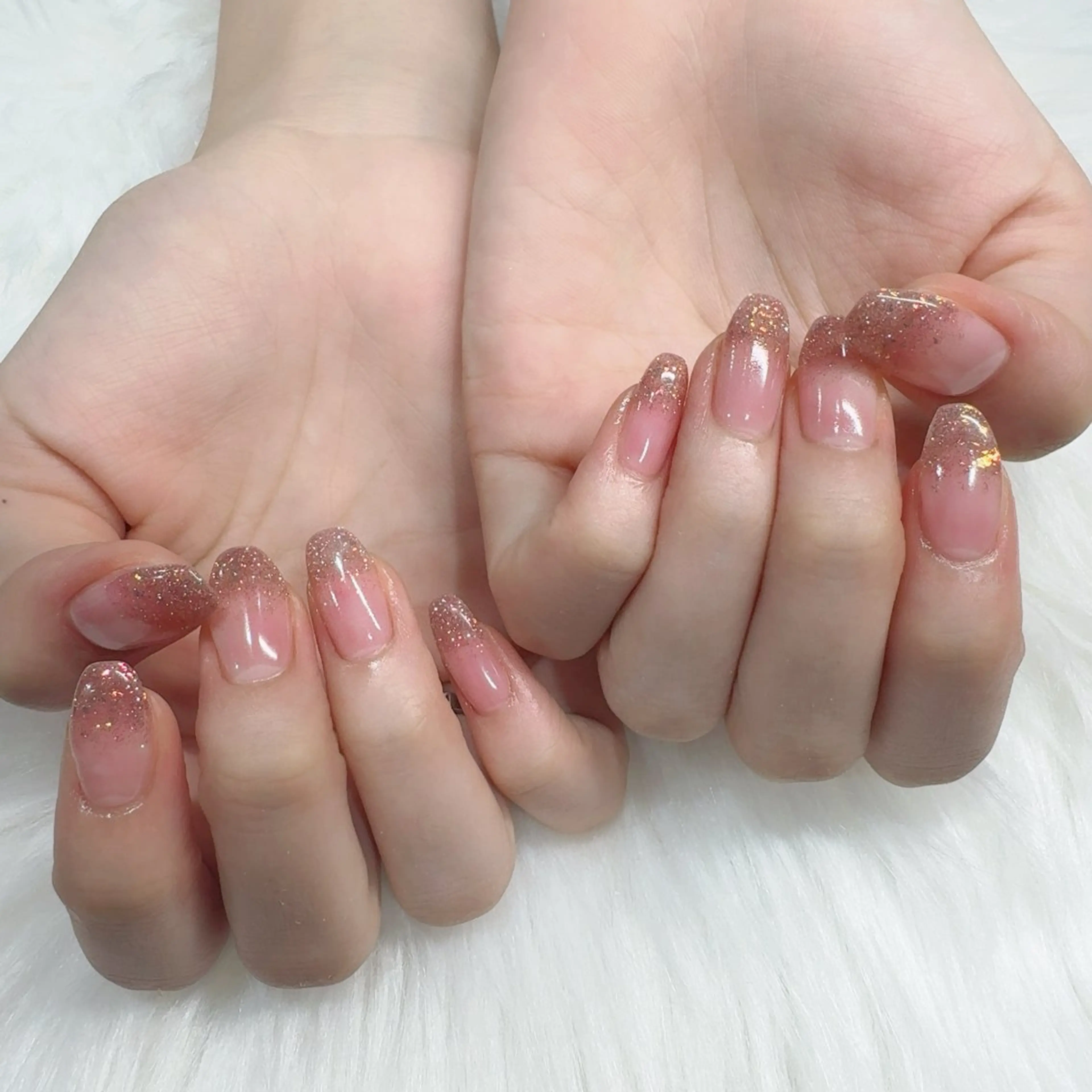 ネイル ハンドネイル 小野澤 紗智のネイルデザイン