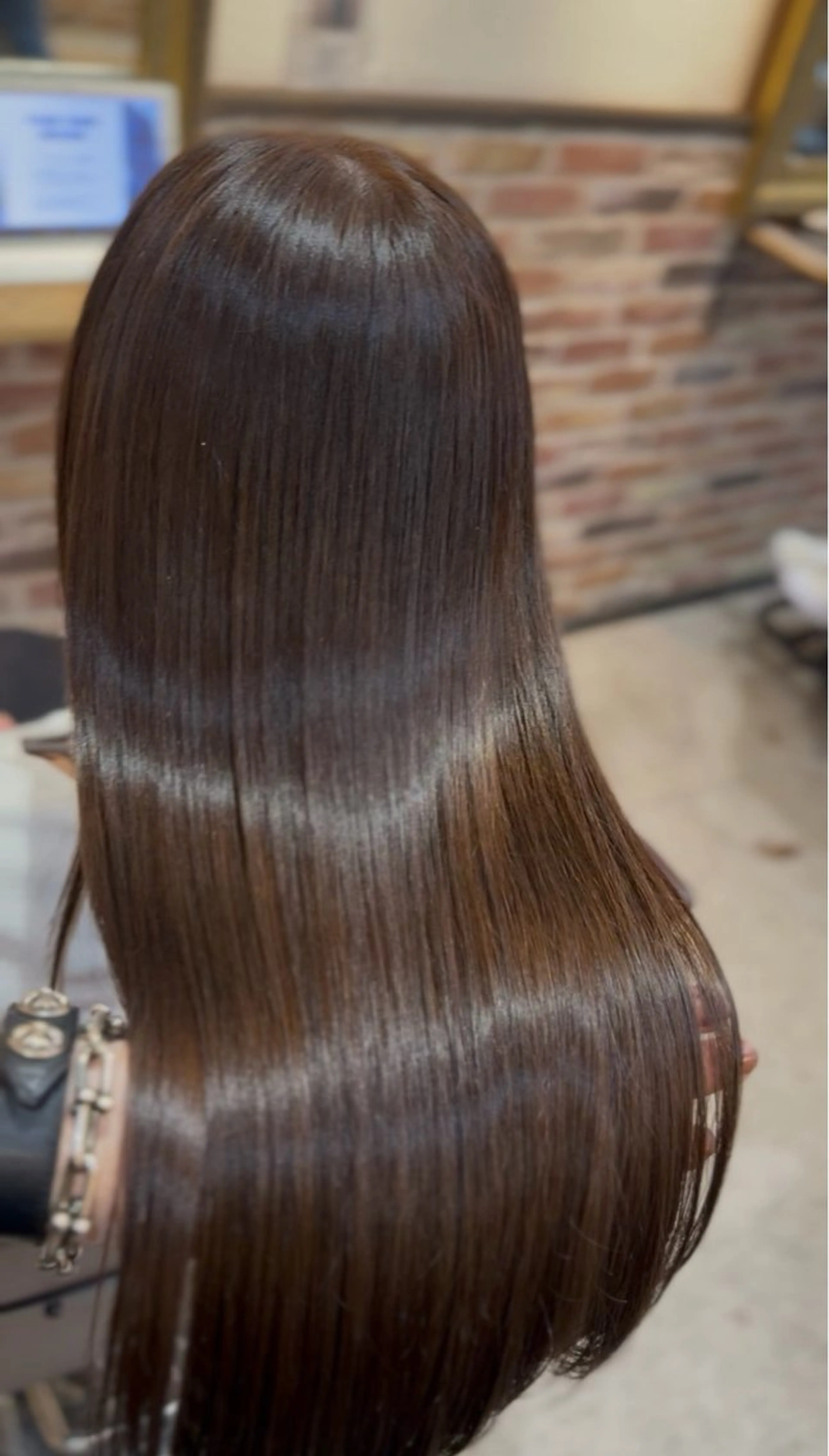 ロング 髪質改善 縮毛矯正 縮毛矯正 トリートメント 飯星慧斗 /ブリーチ、縮毛矯正のヘアスタイル