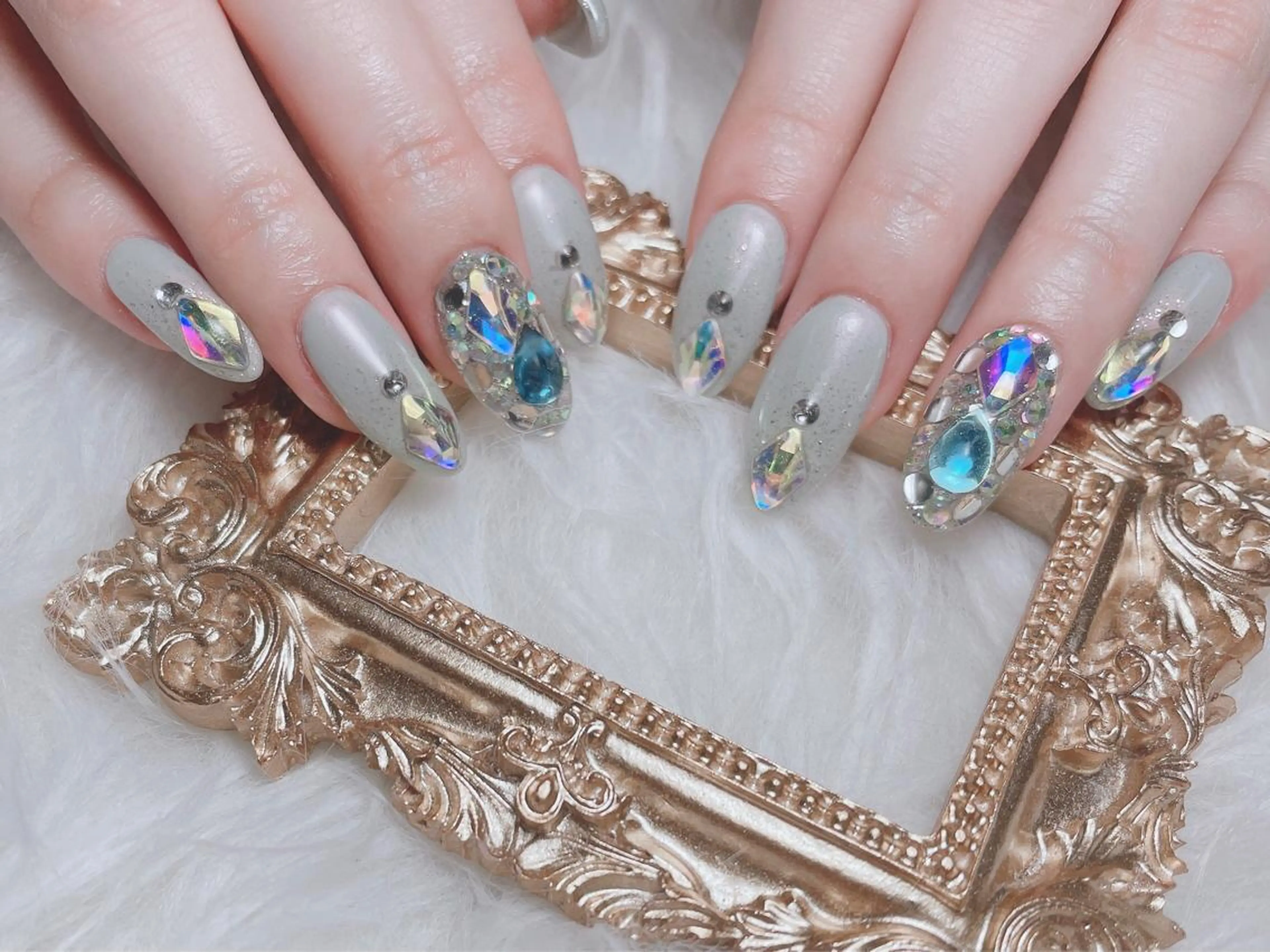 ネイル MiKi Nai池袋 長さだし得意のネイルデザイン